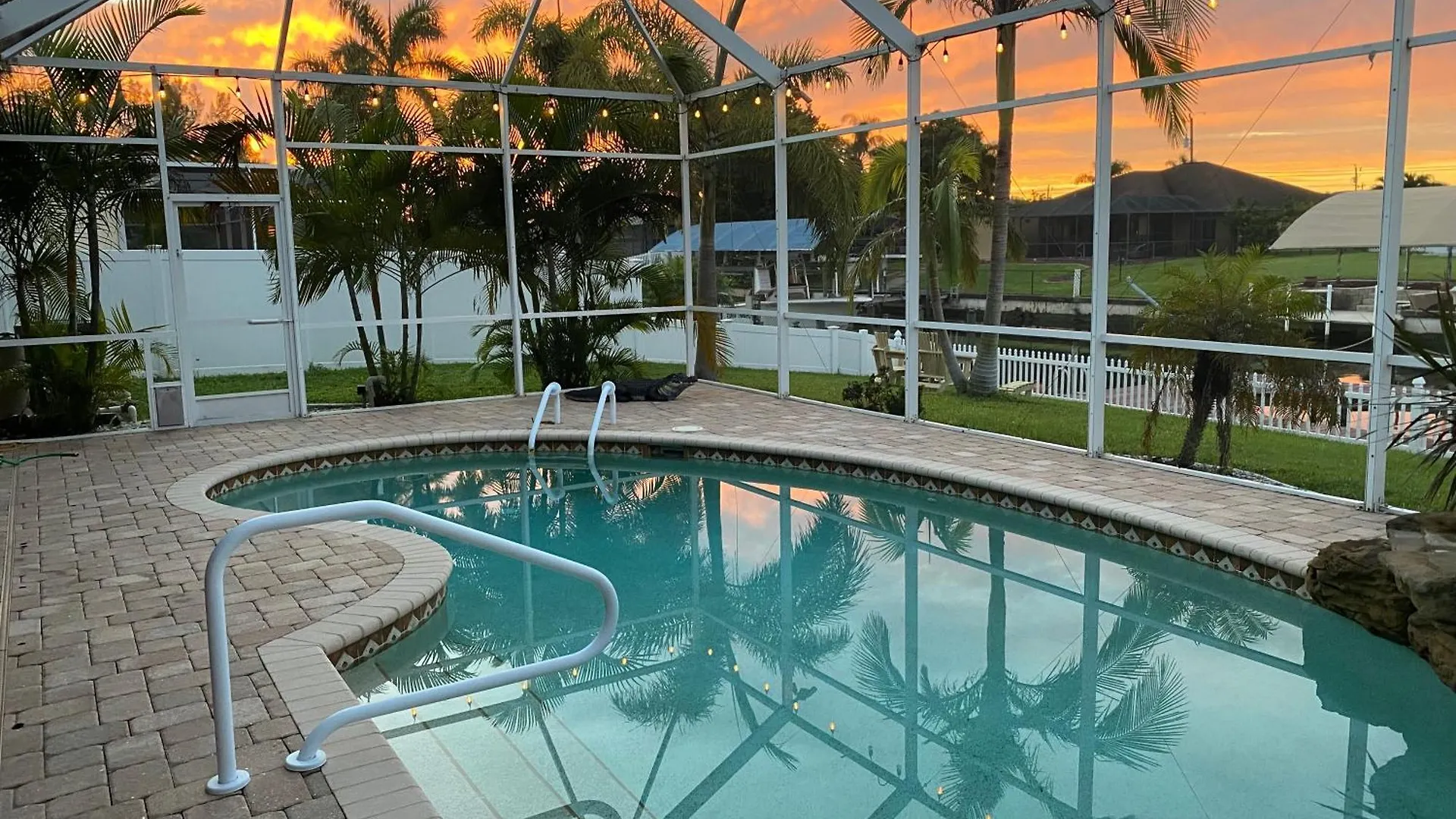 Seaside Escape: Gulf-front Paradise With Boat Lift Holiday home Cape Coral