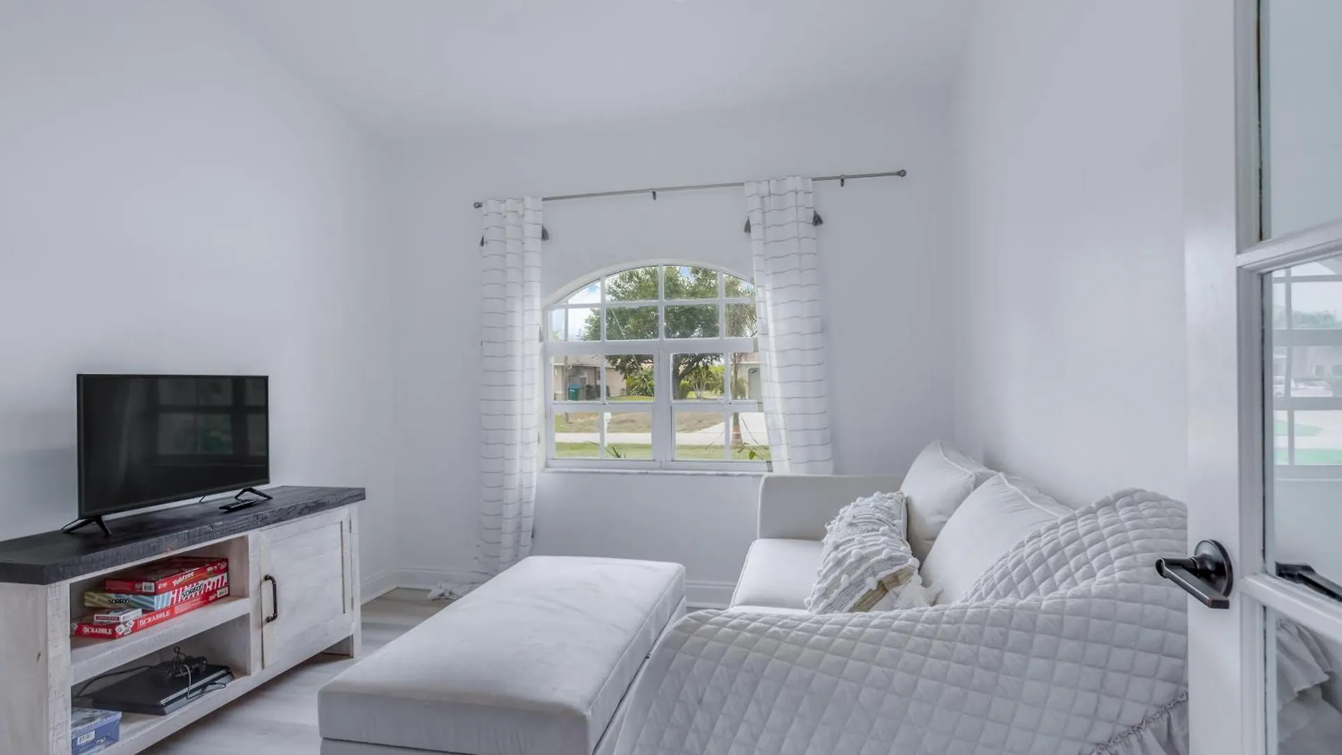 Capeside Retreat * Cape Coral