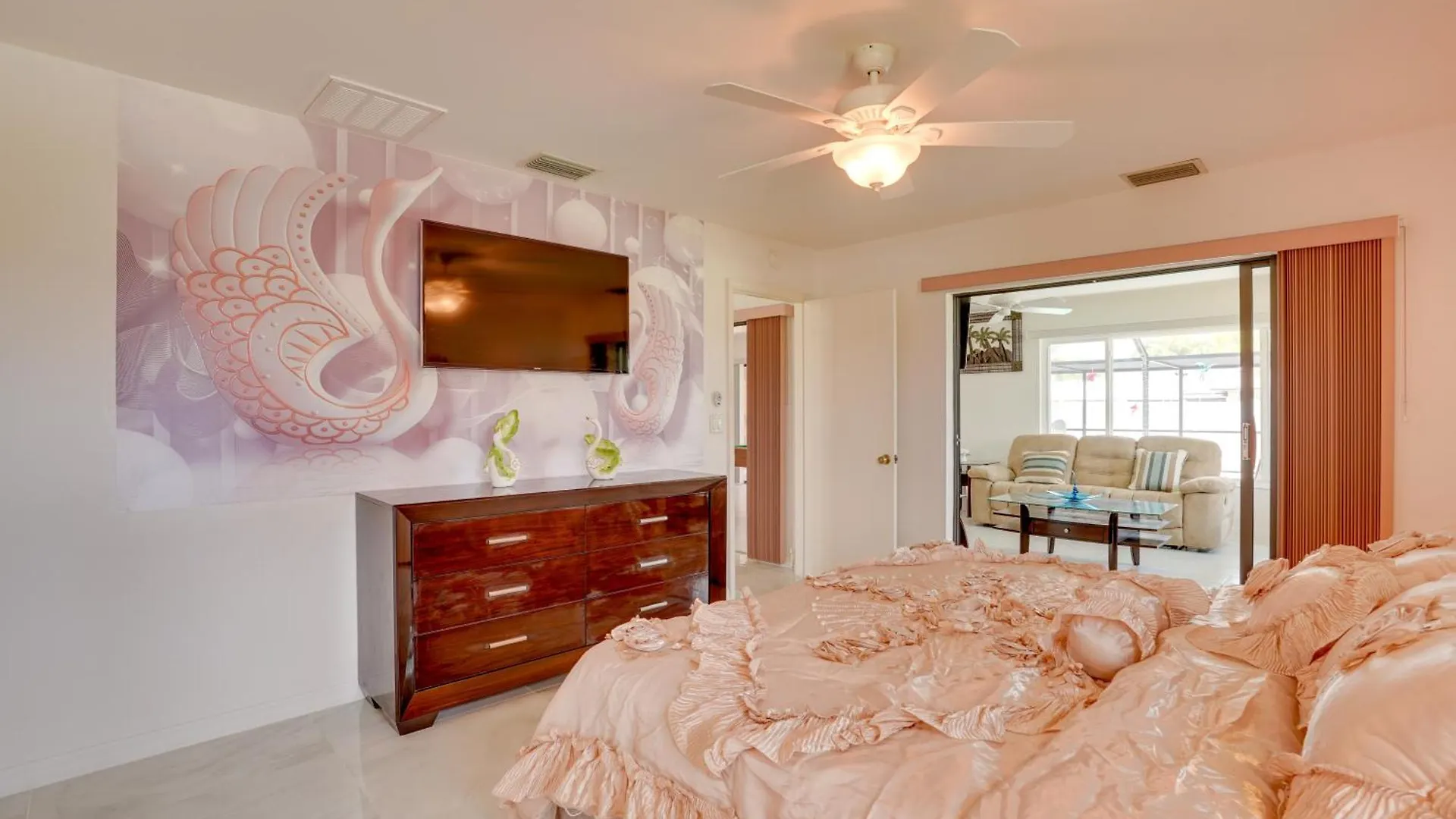 Vacation With Private Pool And Lanai Holiday home Cape Coral