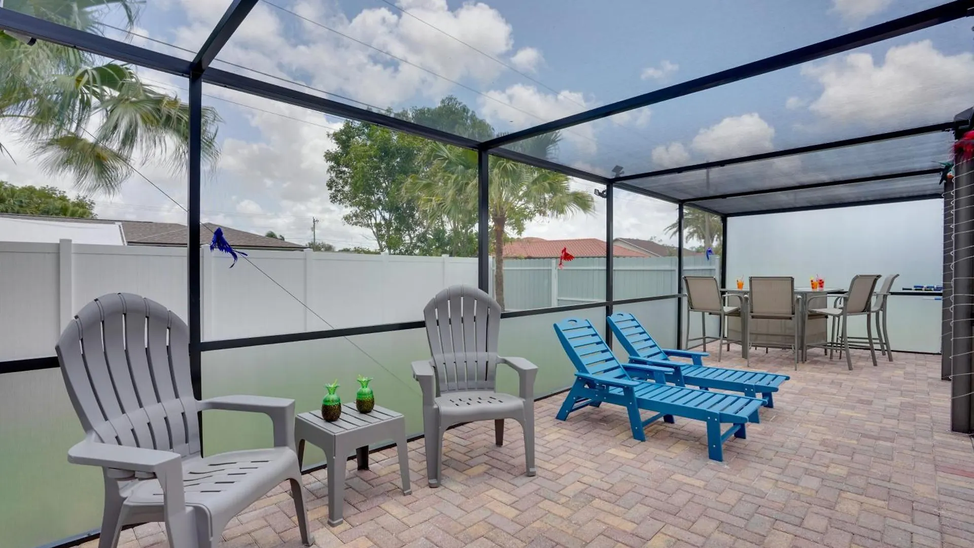 Vacation With Private Pool And Lanai