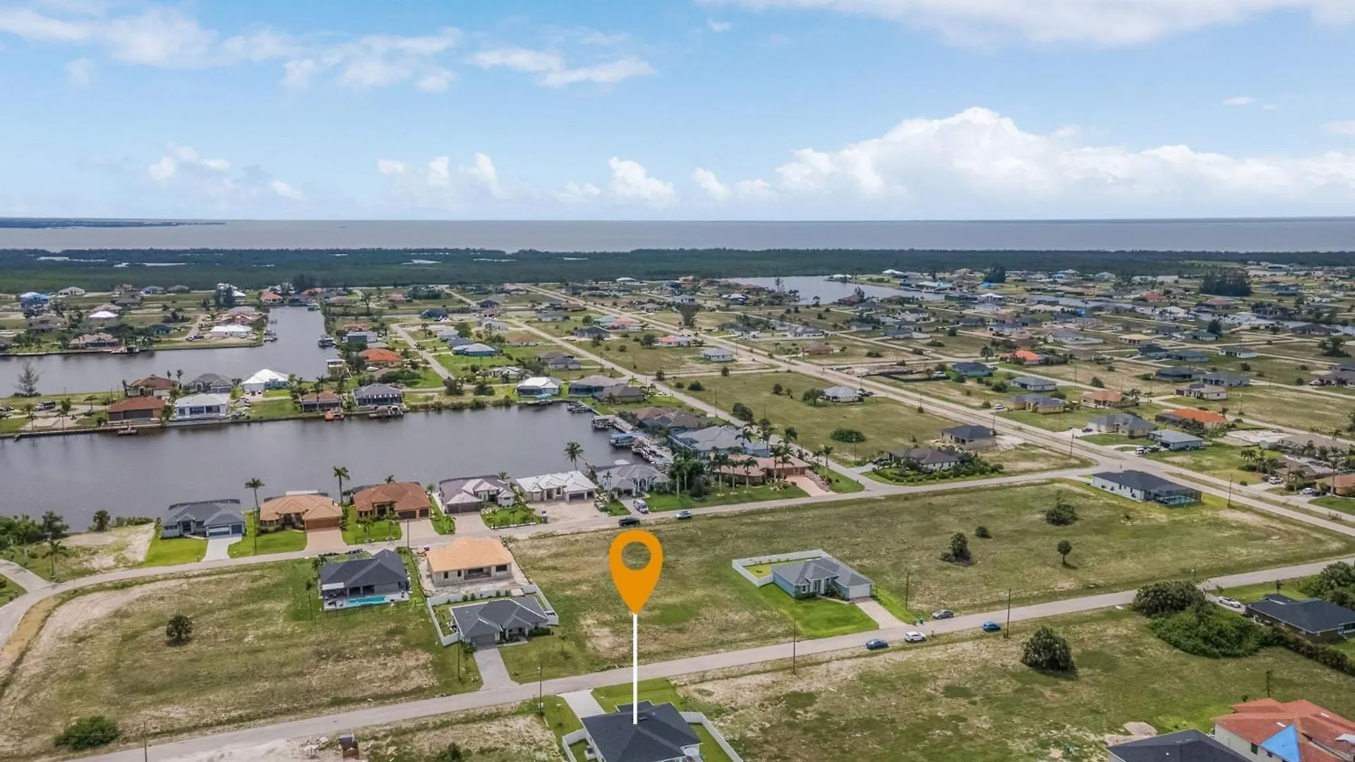 Holiday home Brand New Home, Heated Pool, Sleeps 8 - Kayo Kosta - Roelens Vacations Cape Coral