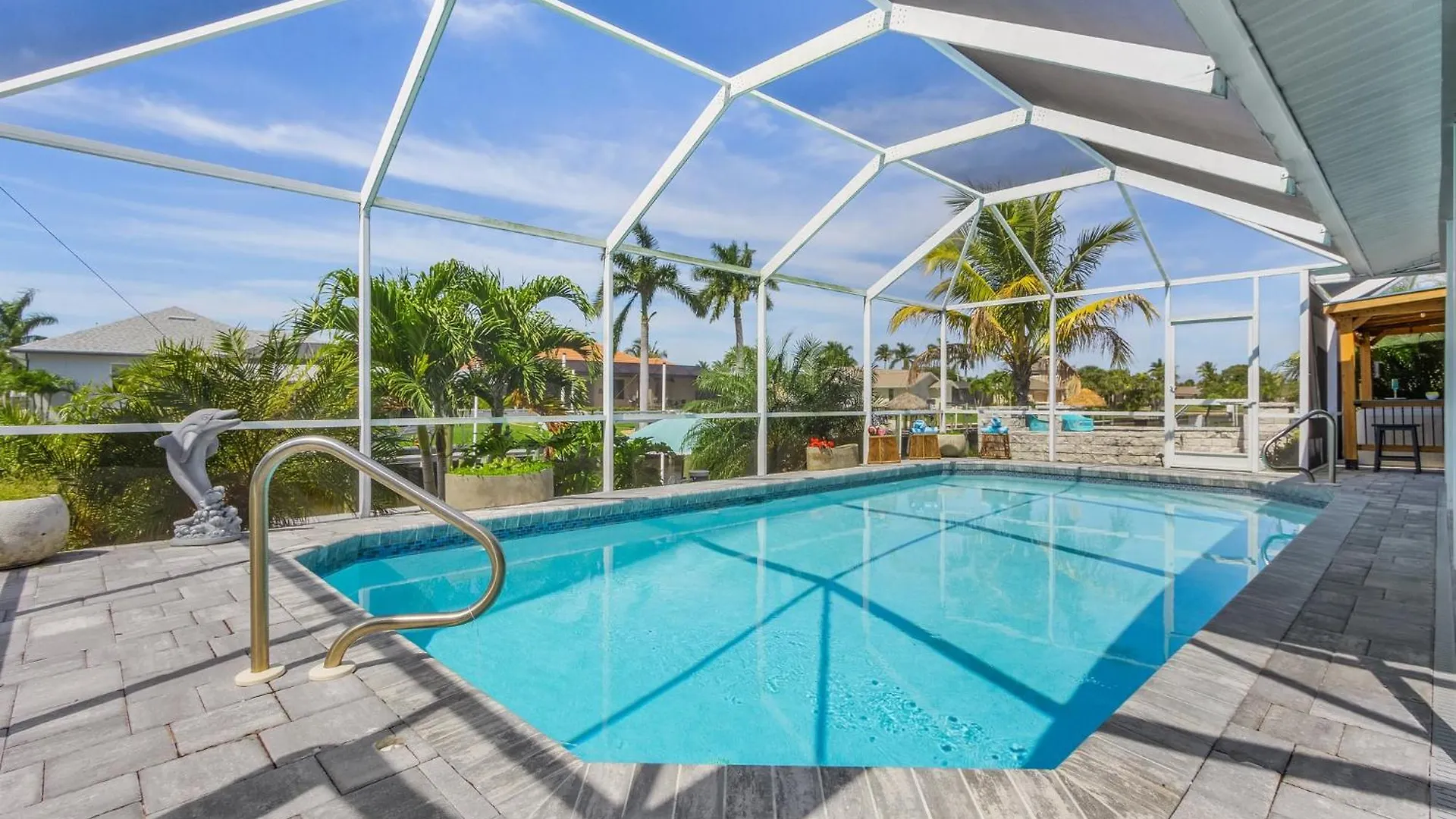 Guls Access, Bikes, Scooters, Video Games, Heated Pool, Hot Tub - Searenity - Roelens Cape Coral