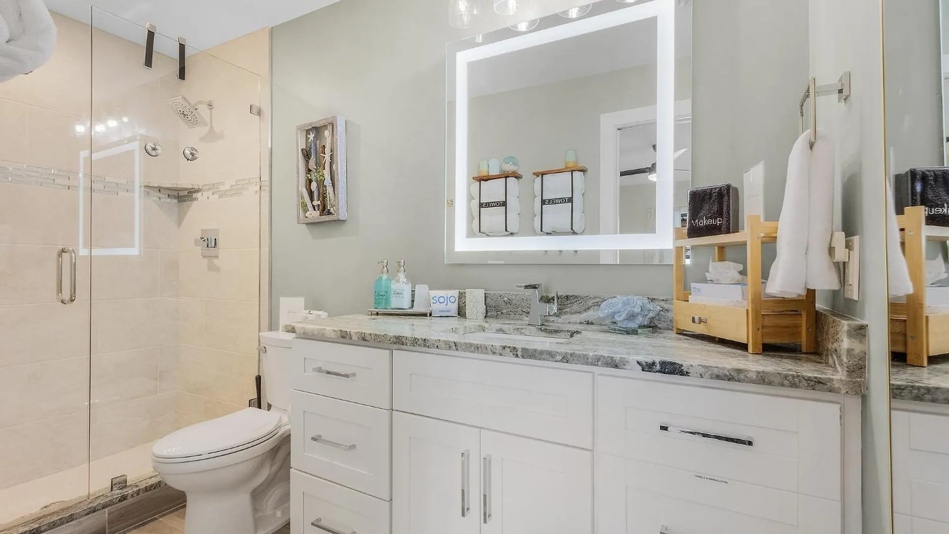 Guls Access, Bikes, Scooters, Video Games, Heated Pool, Hot Tub - Searenity - Roelens
