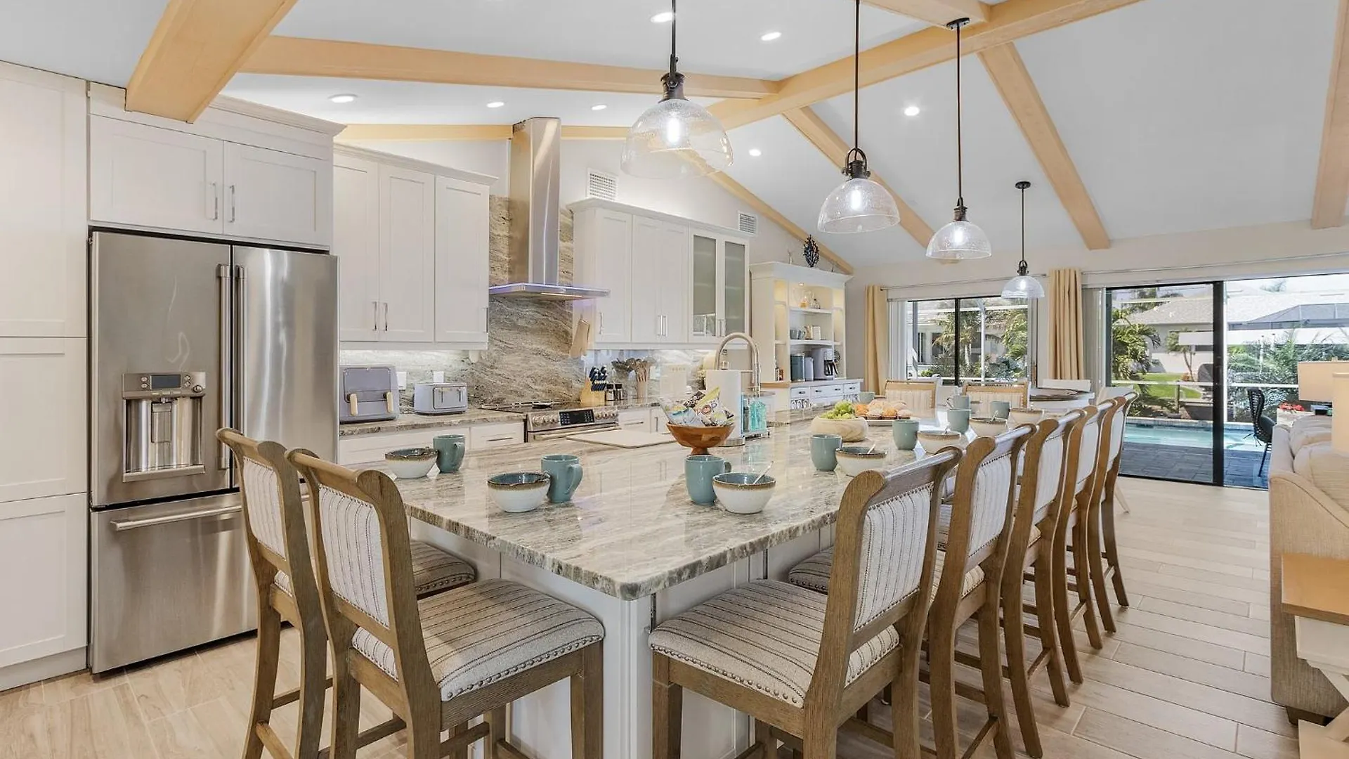 Guls Access, Bikes, Scooters, Video Games, Heated Pool, Hot Tub - Searenity - Roelens * Cape Coral