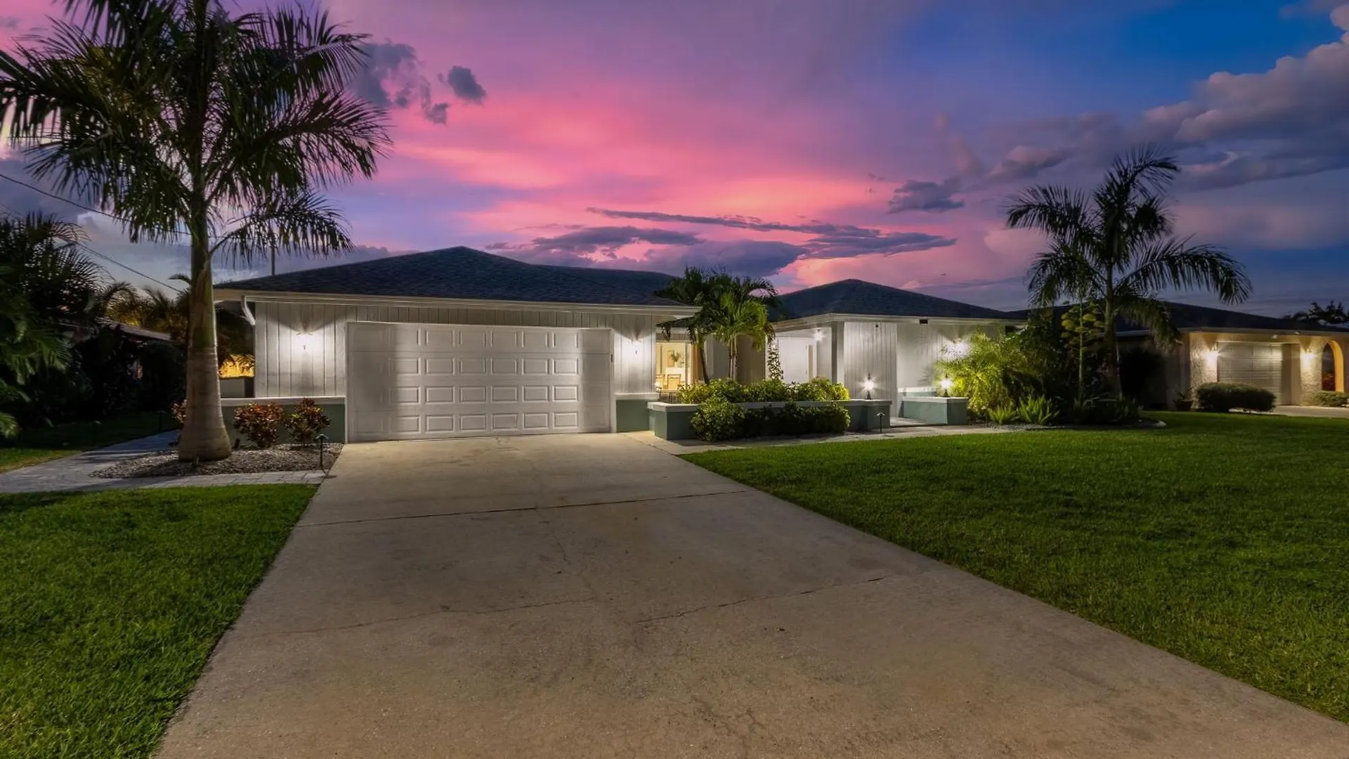 Guls Access, Bikes, Scooters, Video Games, Heated Pool, Hot Tub - Searenity - Roelens Cape Coral