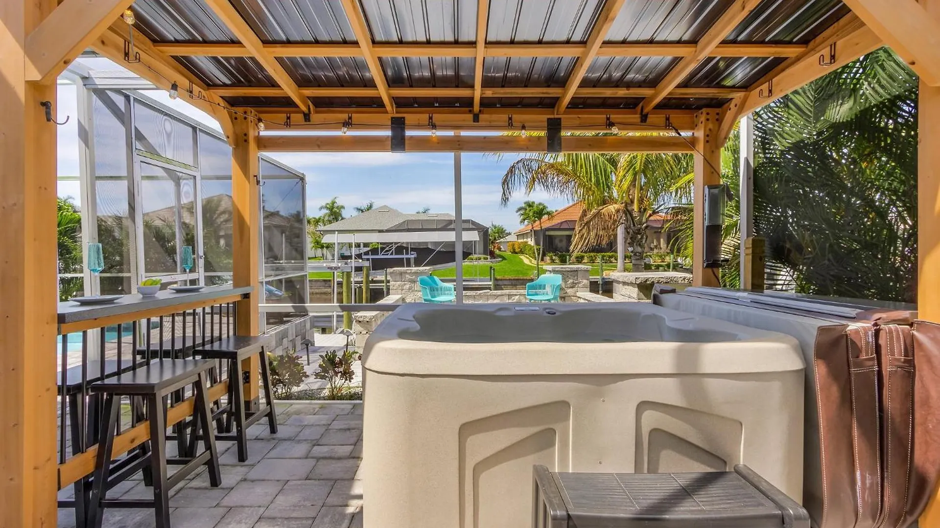 Guls Access, Bikes, Scooters, Video Games, Heated Pool, Hot Tub - Searenity - Roelens