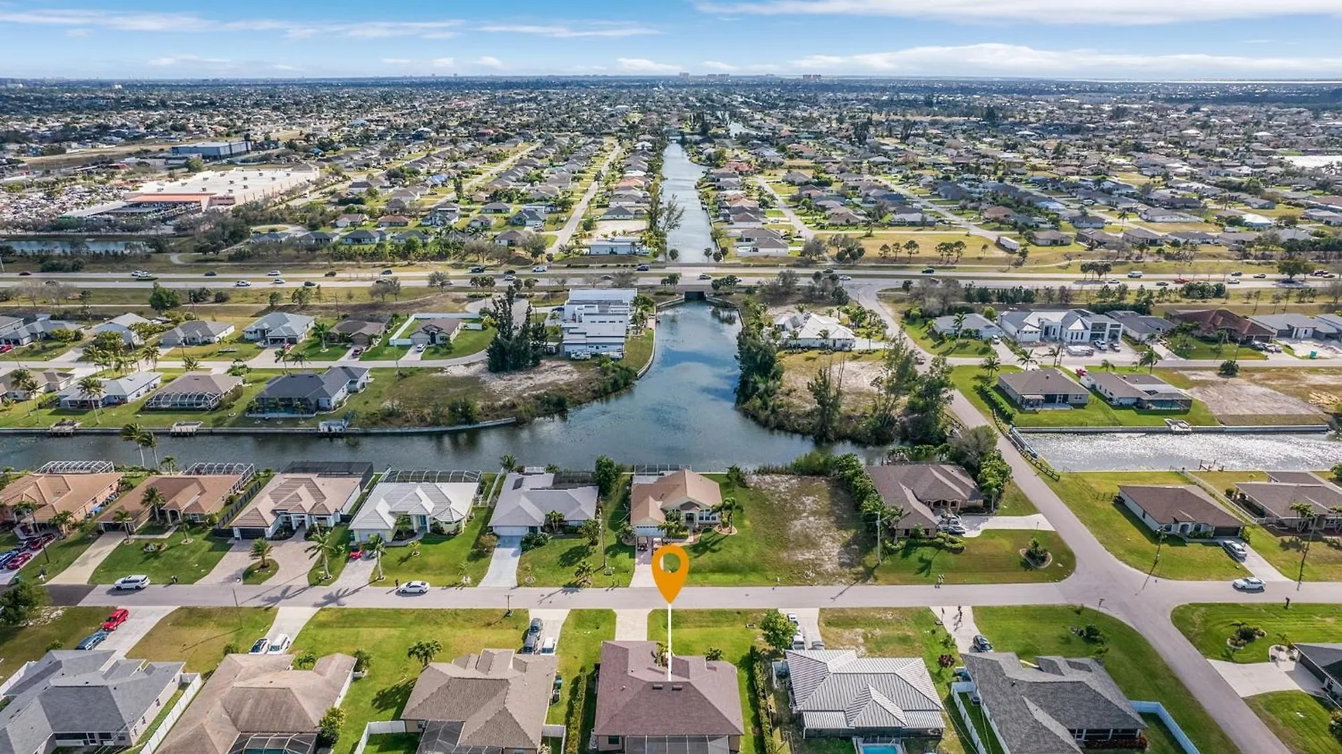 Holiday home Great Location, Close To Golf, Heated Pool - Greenside Getaway - Roelens Cape Coral