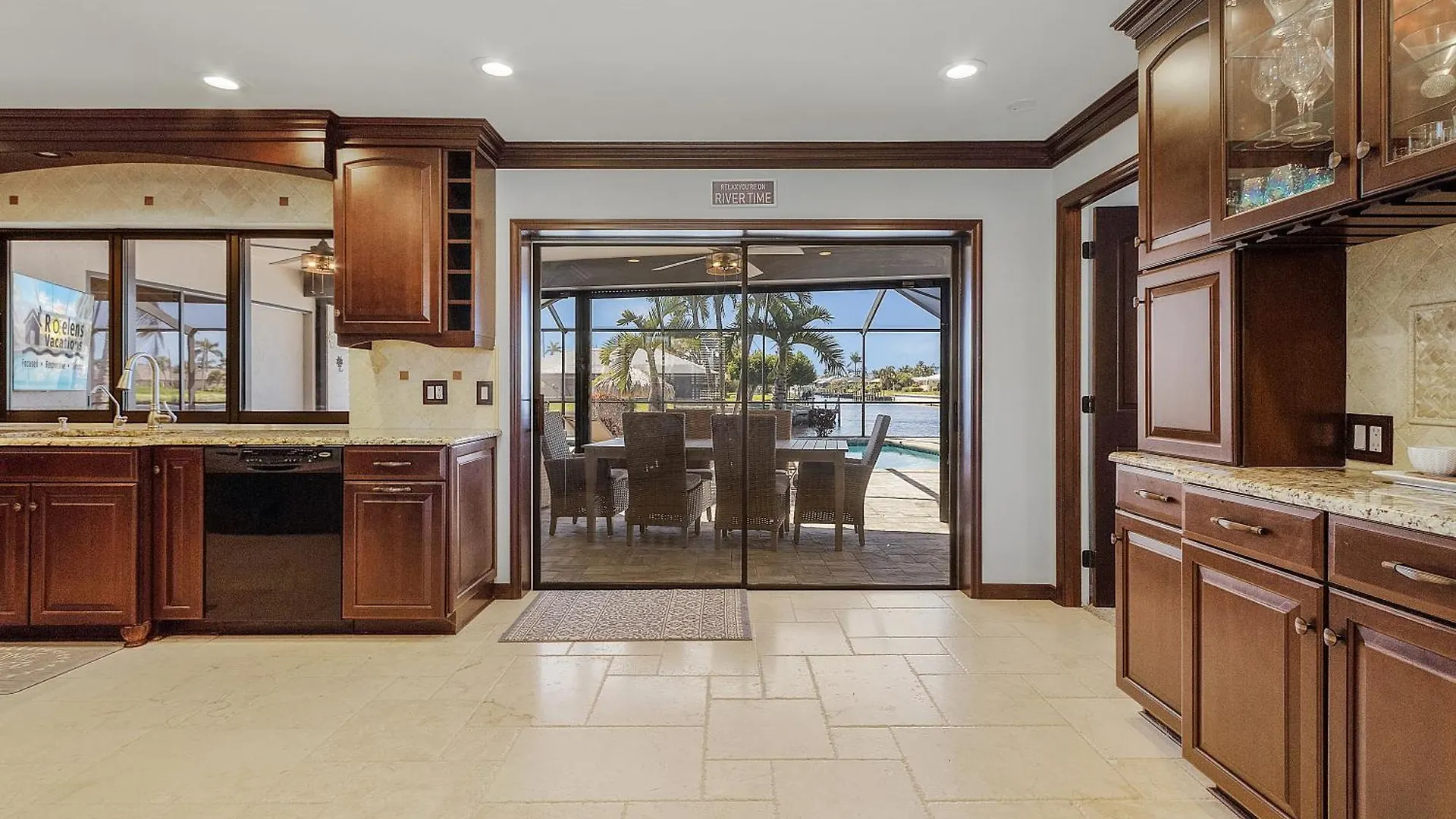 Direct Gulf Access, Intersecting Canal, Pool Minutes From The River! - Southern Charm Holiday home