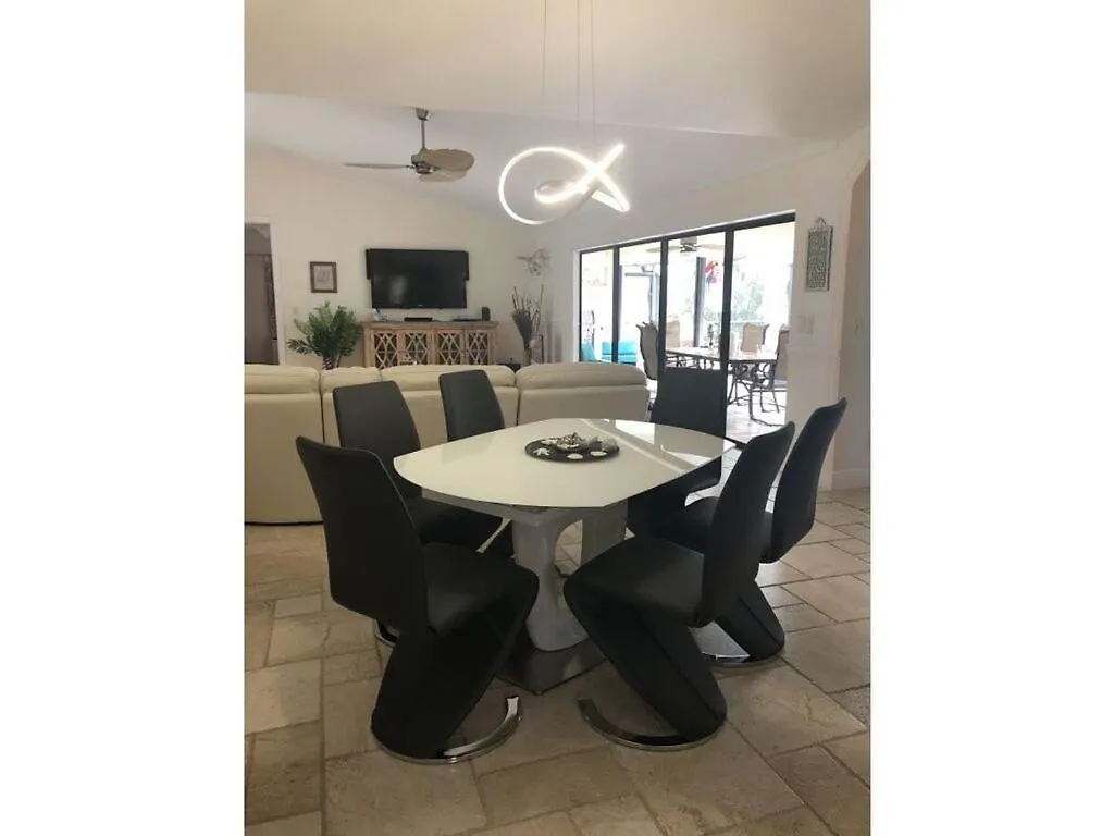 Endless Comfortable * Cape Coral