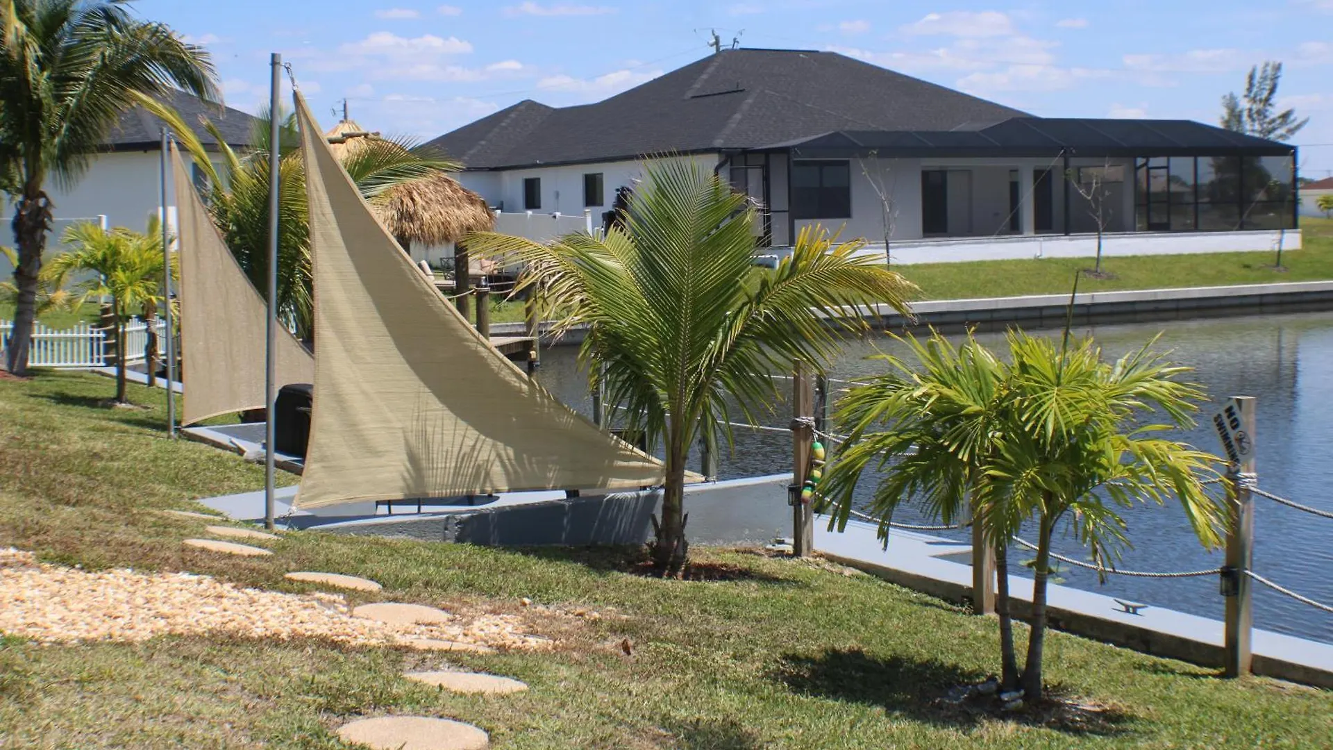 Wildlife Views & Fishing Cape Coral