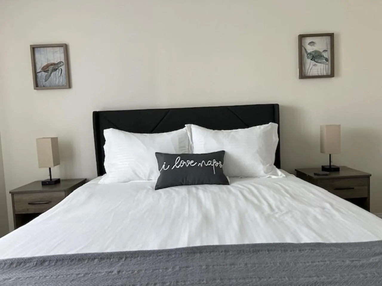 Villa Nine Shades Of Grey Cape Coral