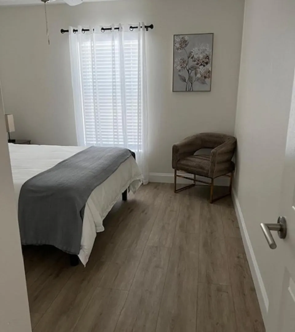 Nine Shades Of Grey Cape Coral