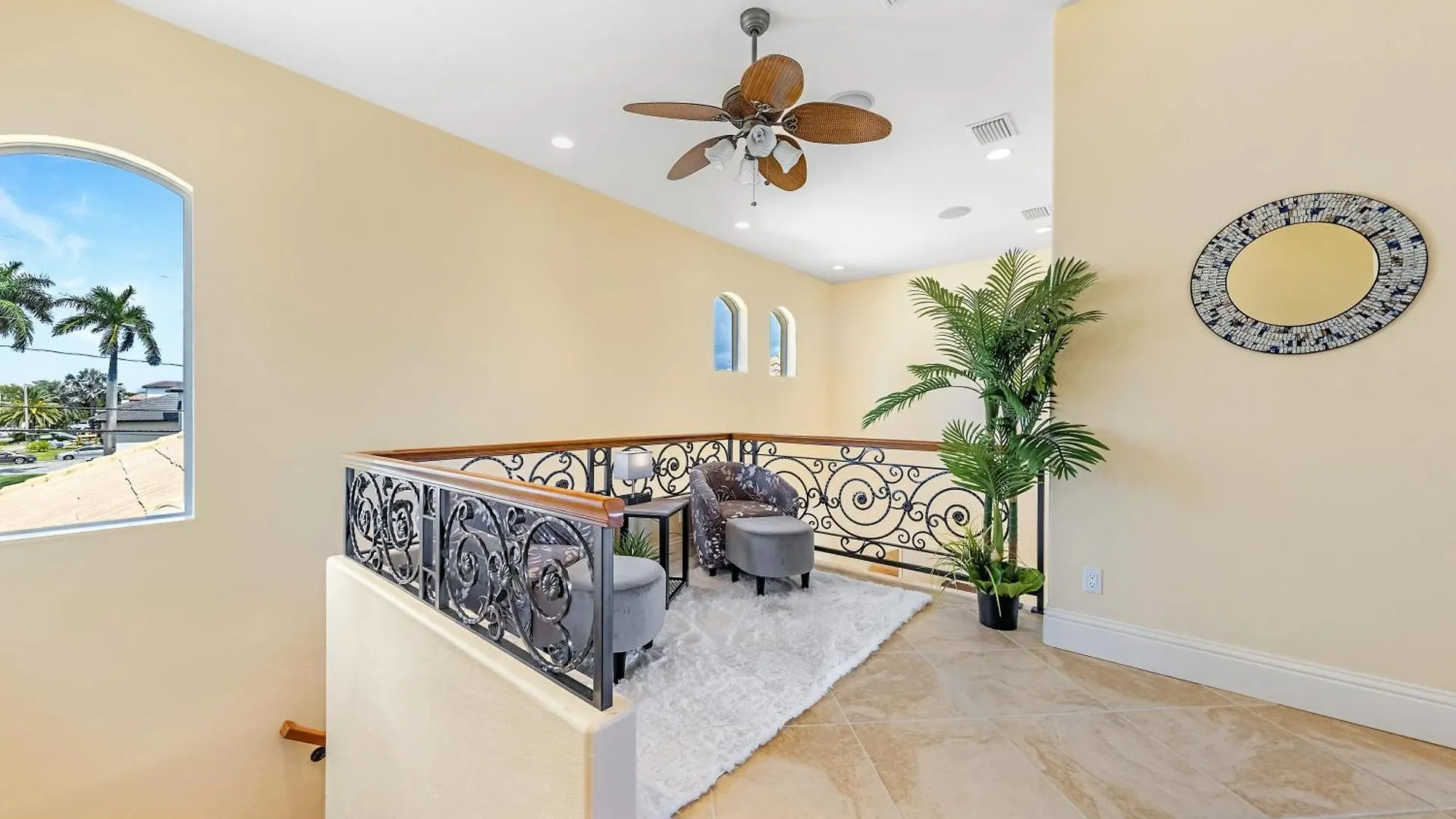 Holiday home Luxury Waterfront Pool, & Dock- Direct Gulf Access, Kayaks Walk To Beach! *