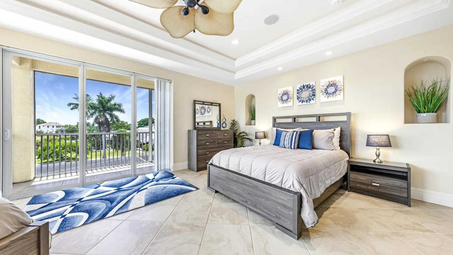 Holiday home Luxury Waterfront Pool, & Dock- Direct Gulf Access, Kayaks Walk To Beach! *
