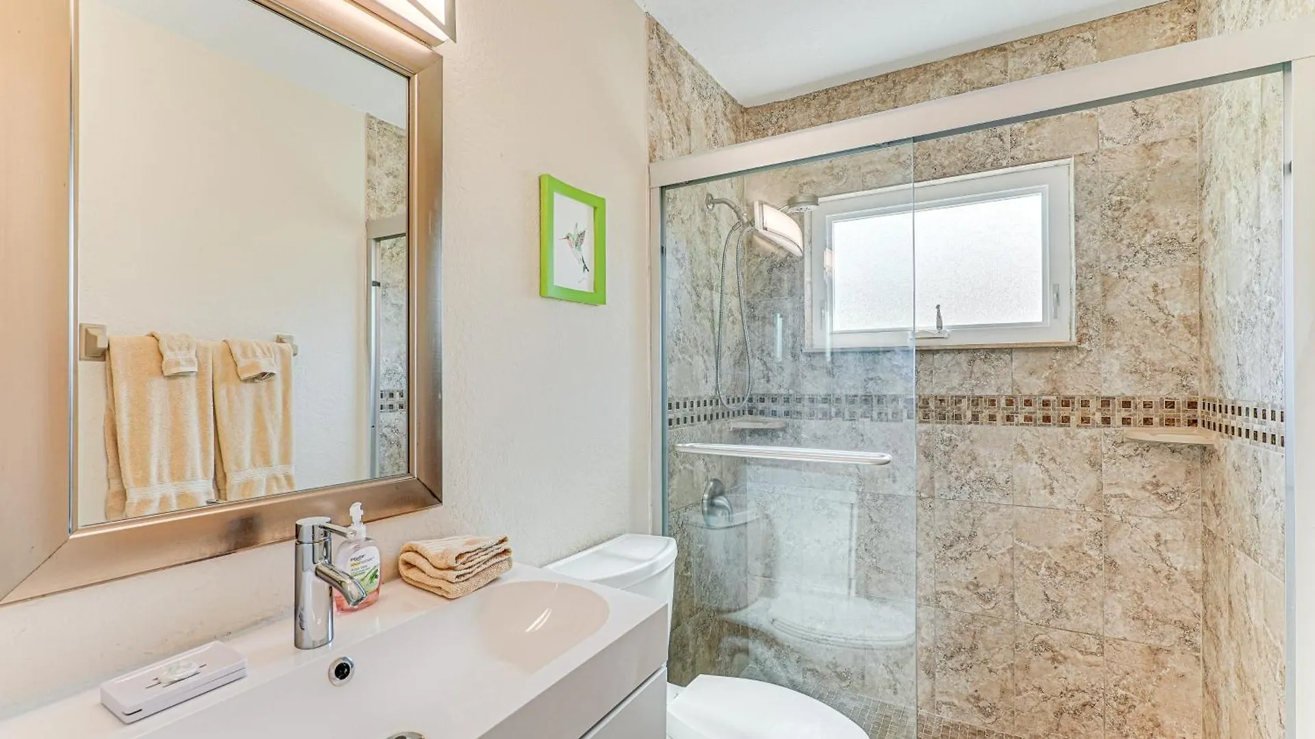 Pet-friendly Paradise With Yard! Cape Coral