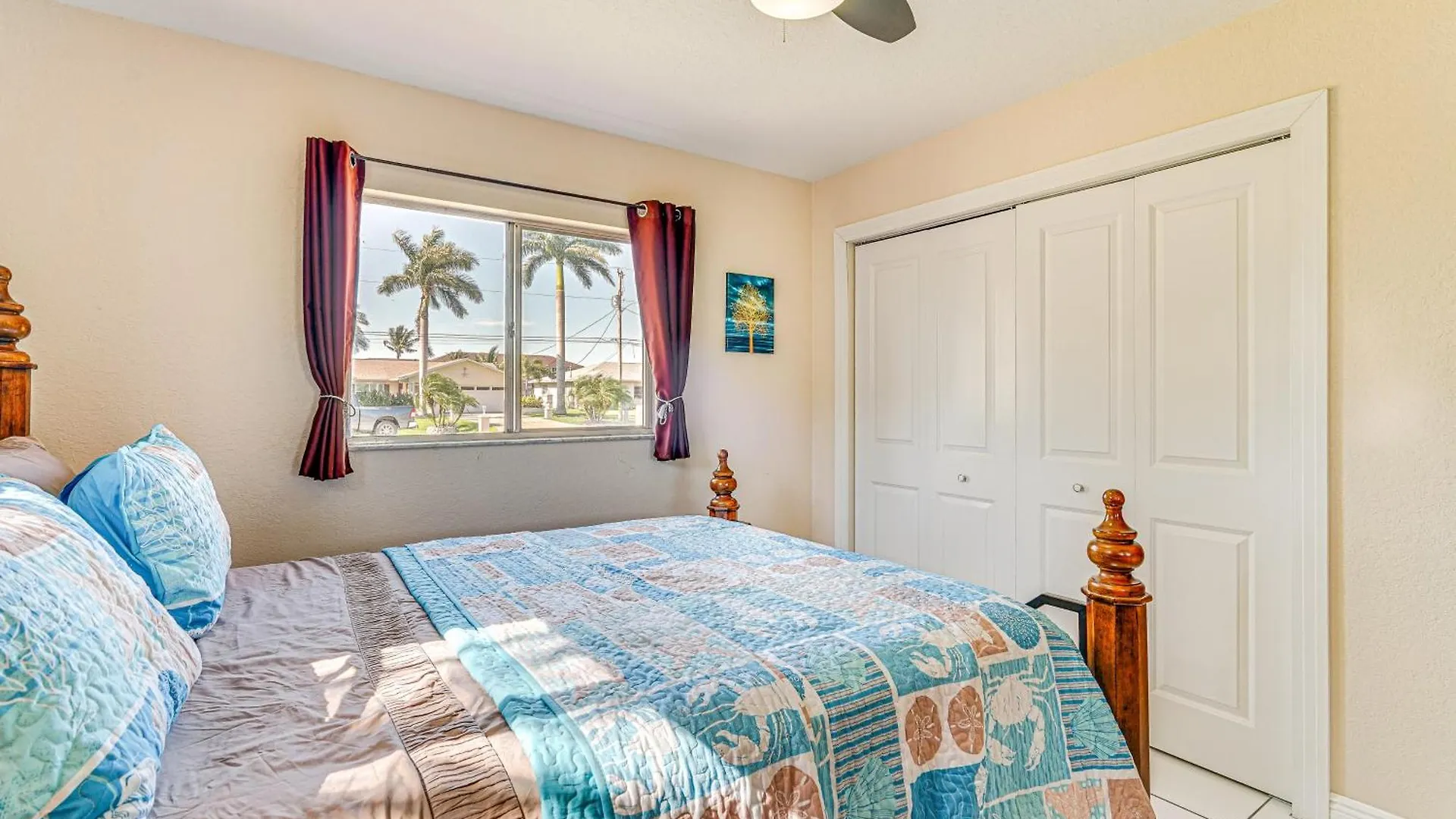 Pet-friendly Paradise With Yard! Holiday home Cape Coral