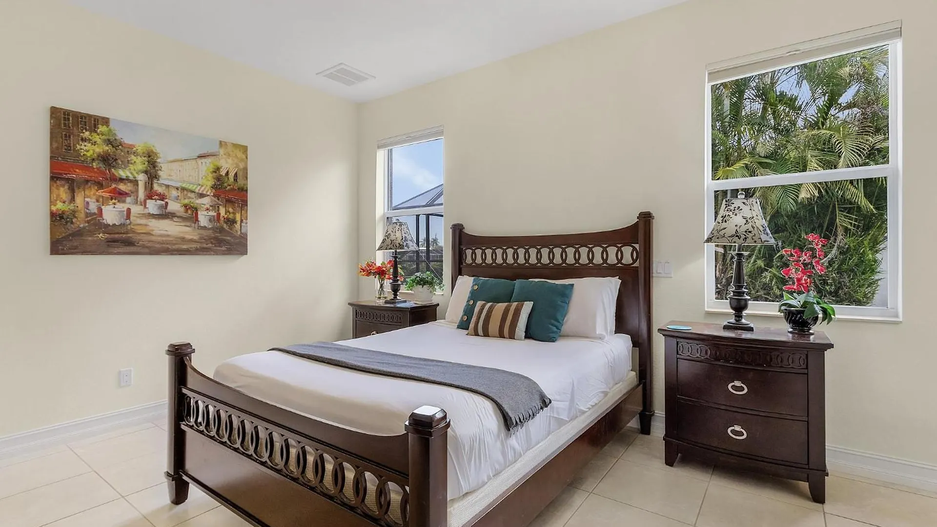 Pool And Spa, Tiki, Canal View, Sleeps10! - At Sunshine Funtime