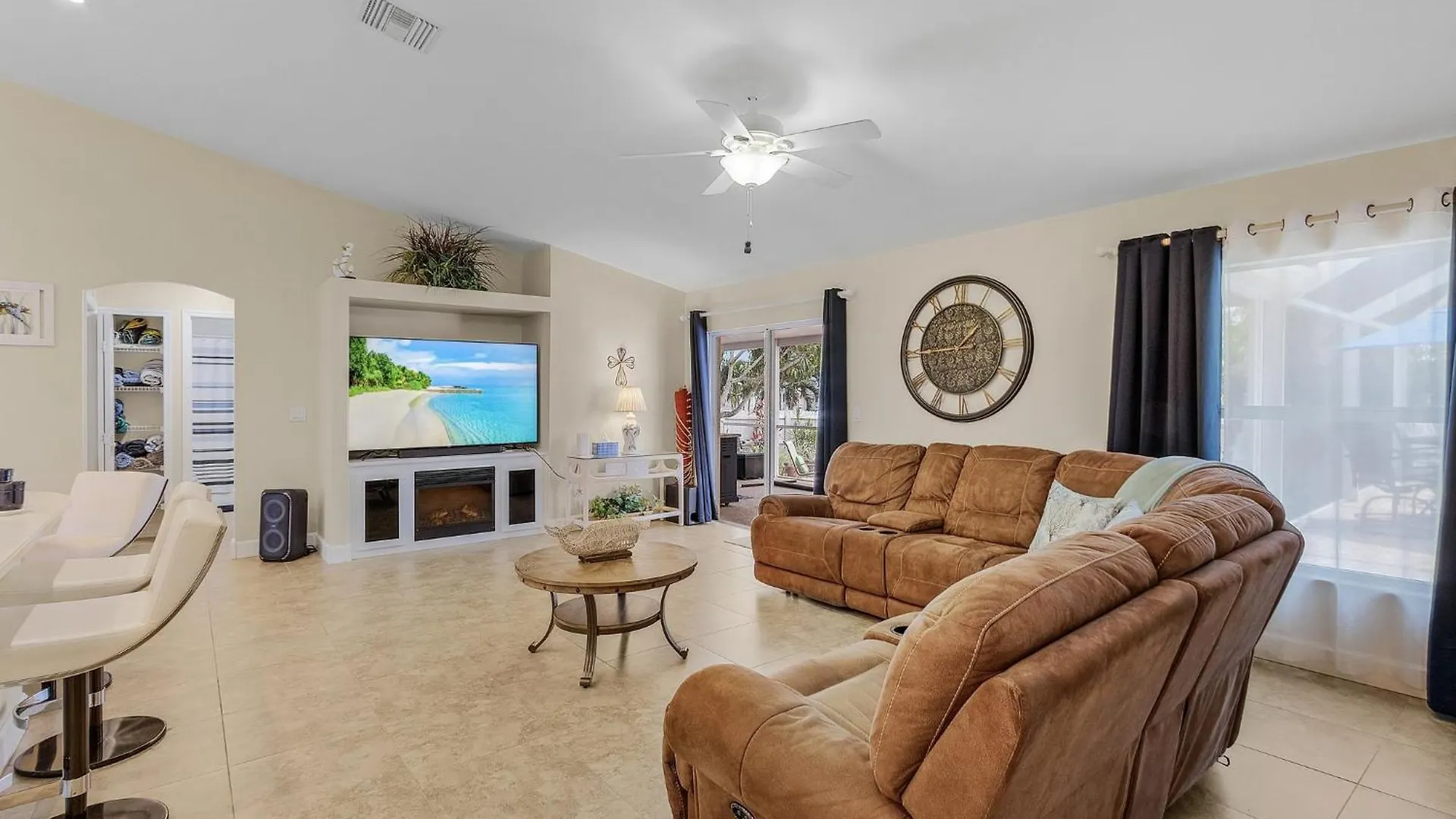 Delightful! Tranquility, Heated Saltwater Pool -villa Deep Blue Haven - Roelens Cape Coral