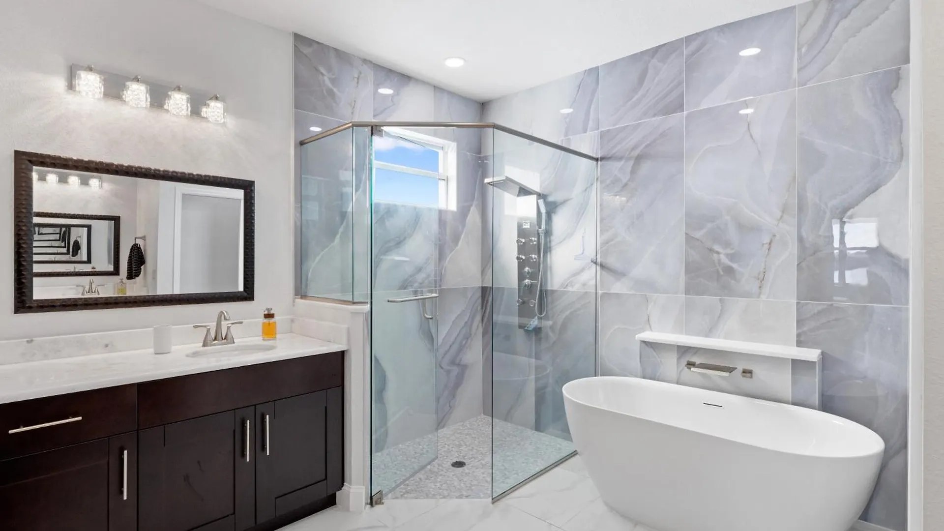 Gulf Waterfront Access Modern Luxe * Cape Coral