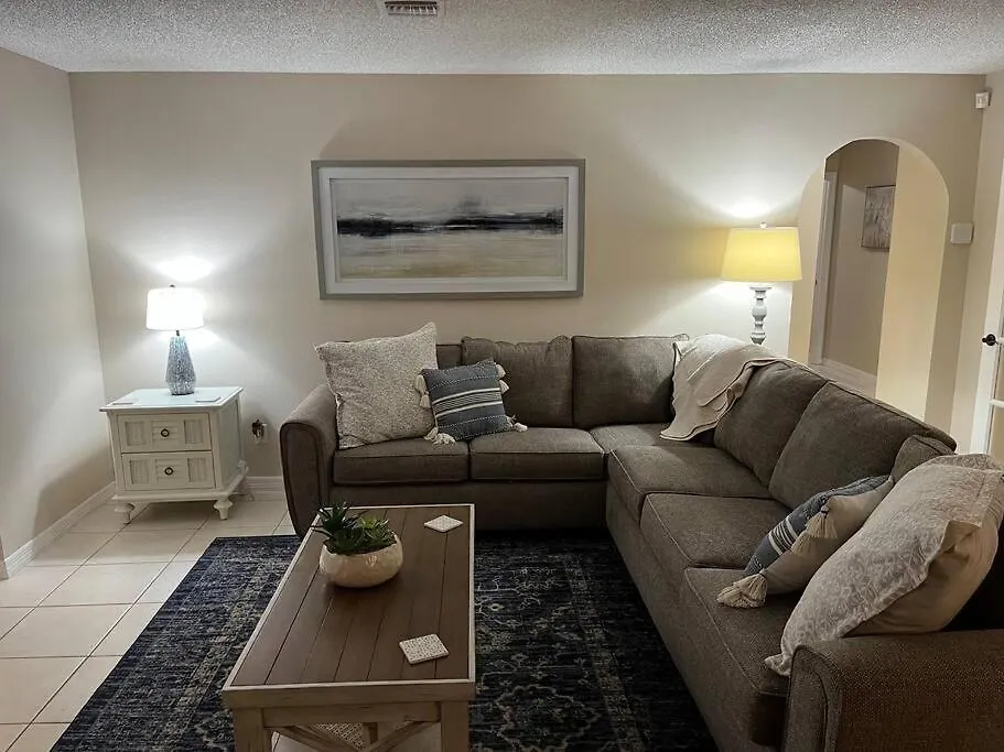 Palaco Paradise, Canal View And Pool * Cape Coral