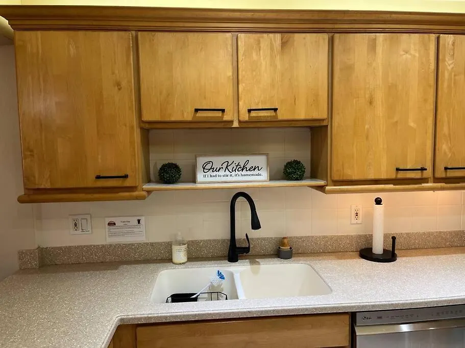 Holiday home Palaco Paradise, Canal View And Pool Cape Coral