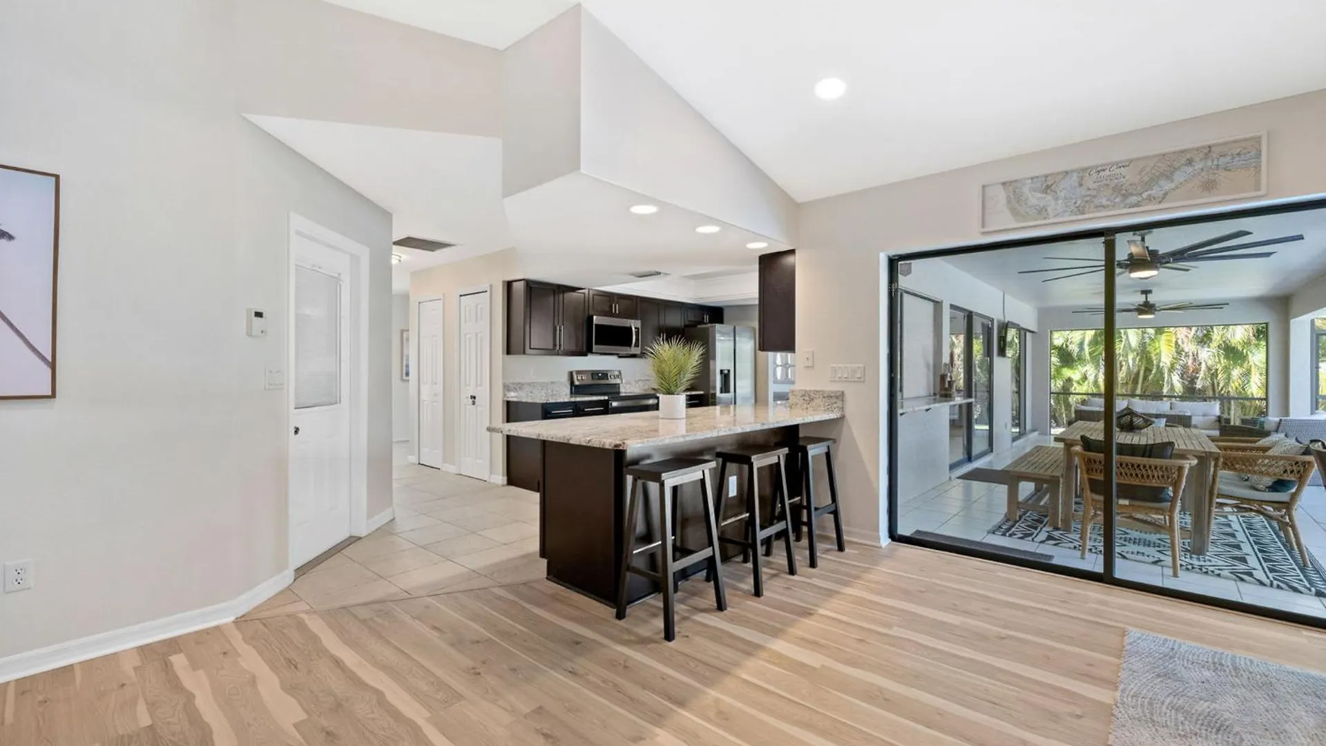 Villa Waterfront Paradise With Htd Pool Kayaks & Games Cape Coral