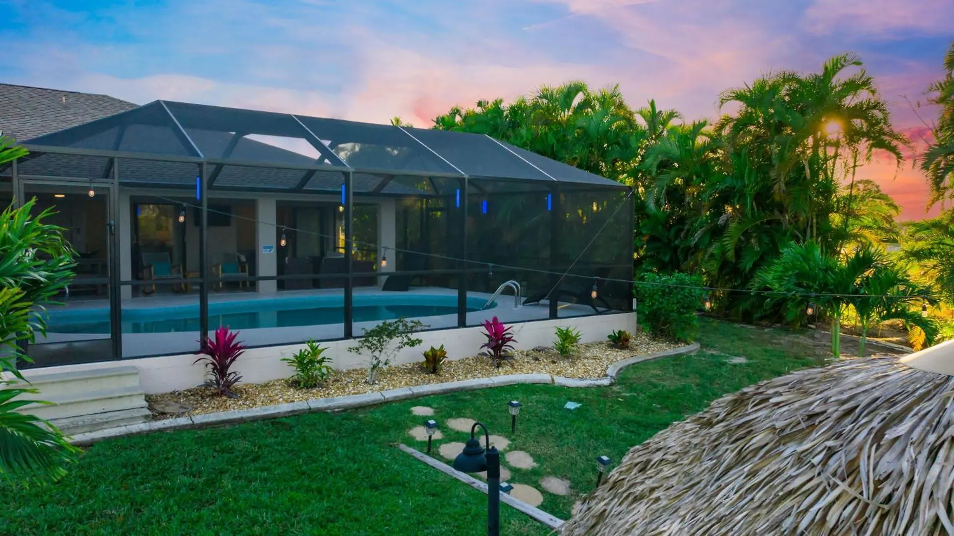 Villa Waterfront Paradise With Htd Pool Kayaks & Games