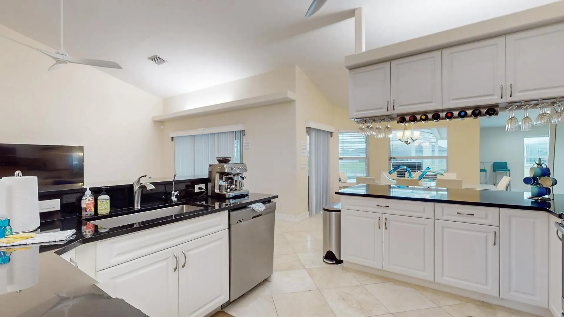 Saltwater Luxury * Cape Coral