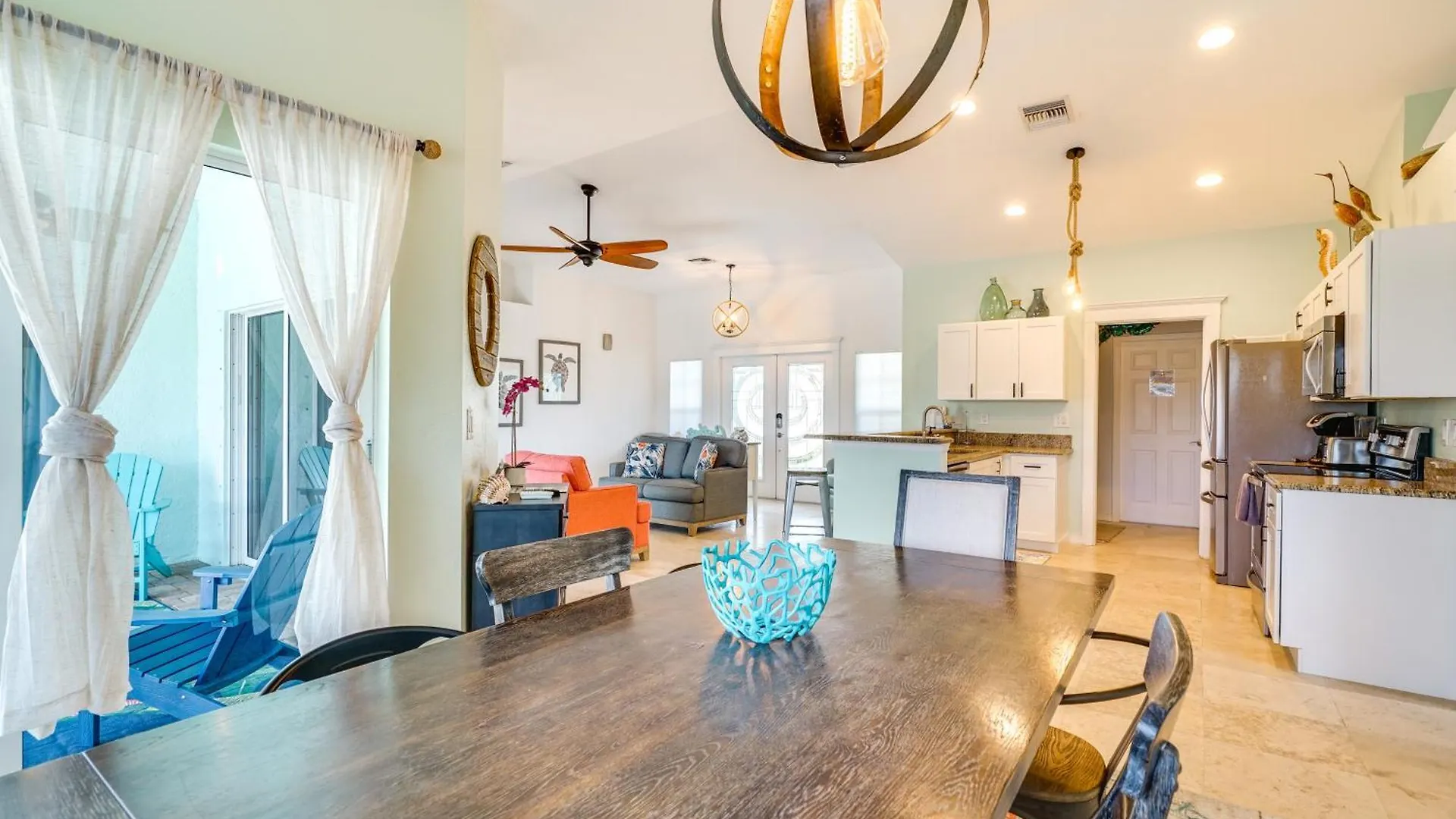 Retreat With Heated Pool And Lanai! * Cape Coral