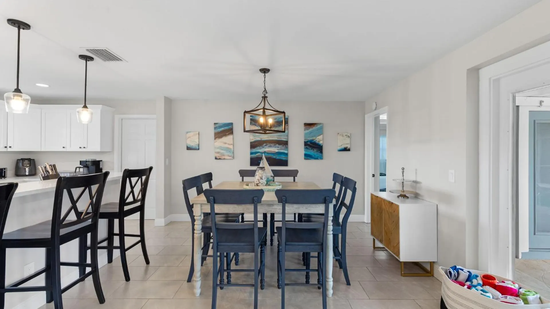 Modern Waterfront With Dock And Firepit Cape Coral
