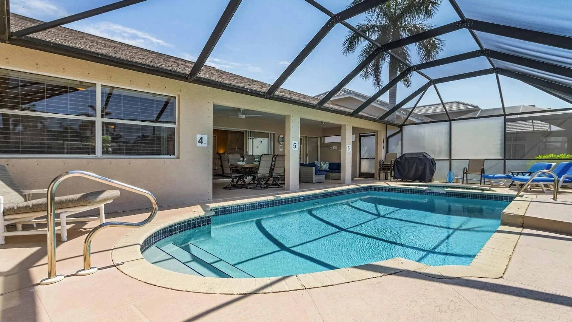 Key Largo Sw Cape - Waterfront Private Locally Owned & Managed, Fair & Honest Pricing Cape Coral