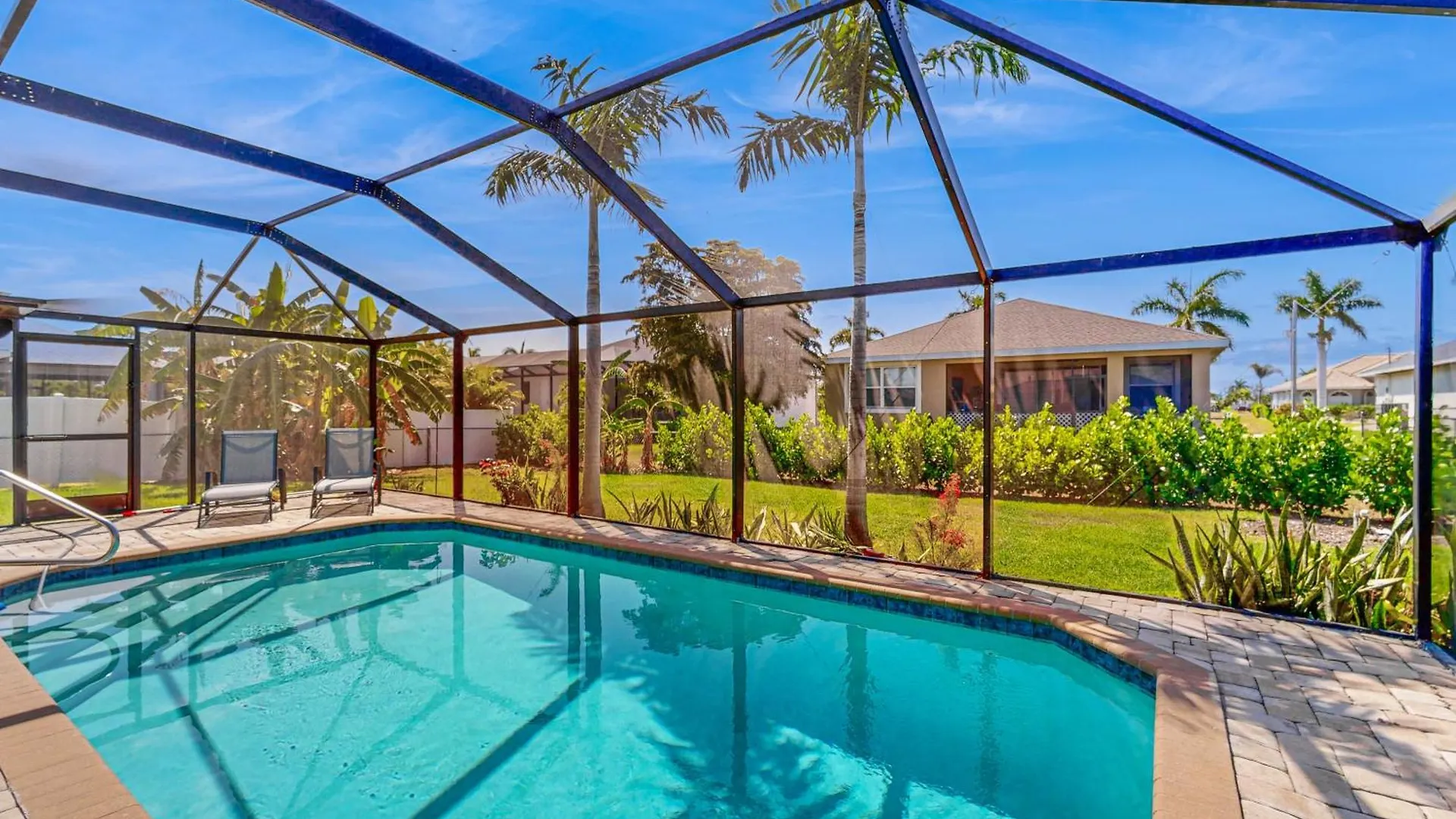 Surfside Oasis *