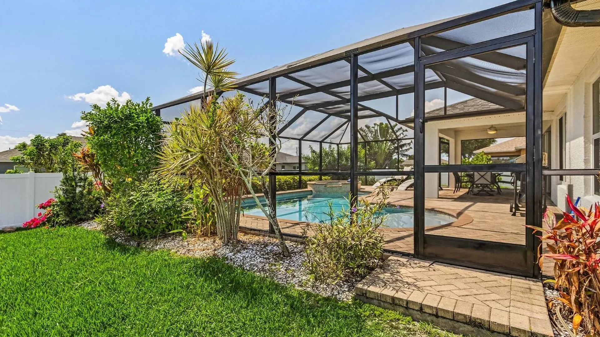 Relax & Unwind In Privacy - Heated Salt Water Pool And - Belle Vie *