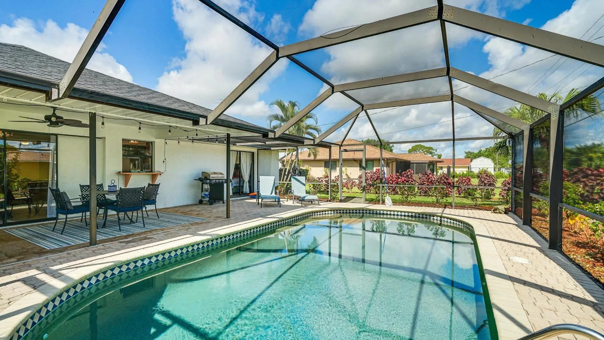 Holiday home Lanai And Heated Pool! Cape Coral
