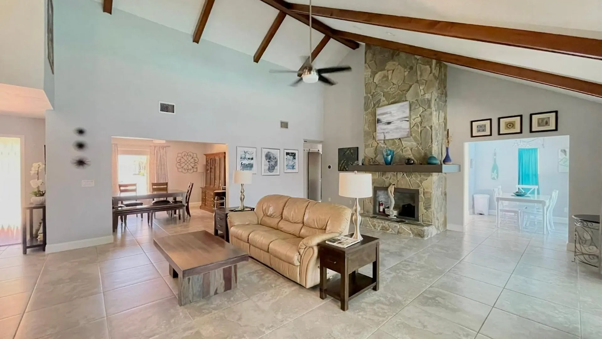 Panoramic Views Romantic Hideaway Luxury Getaway Holiday home *