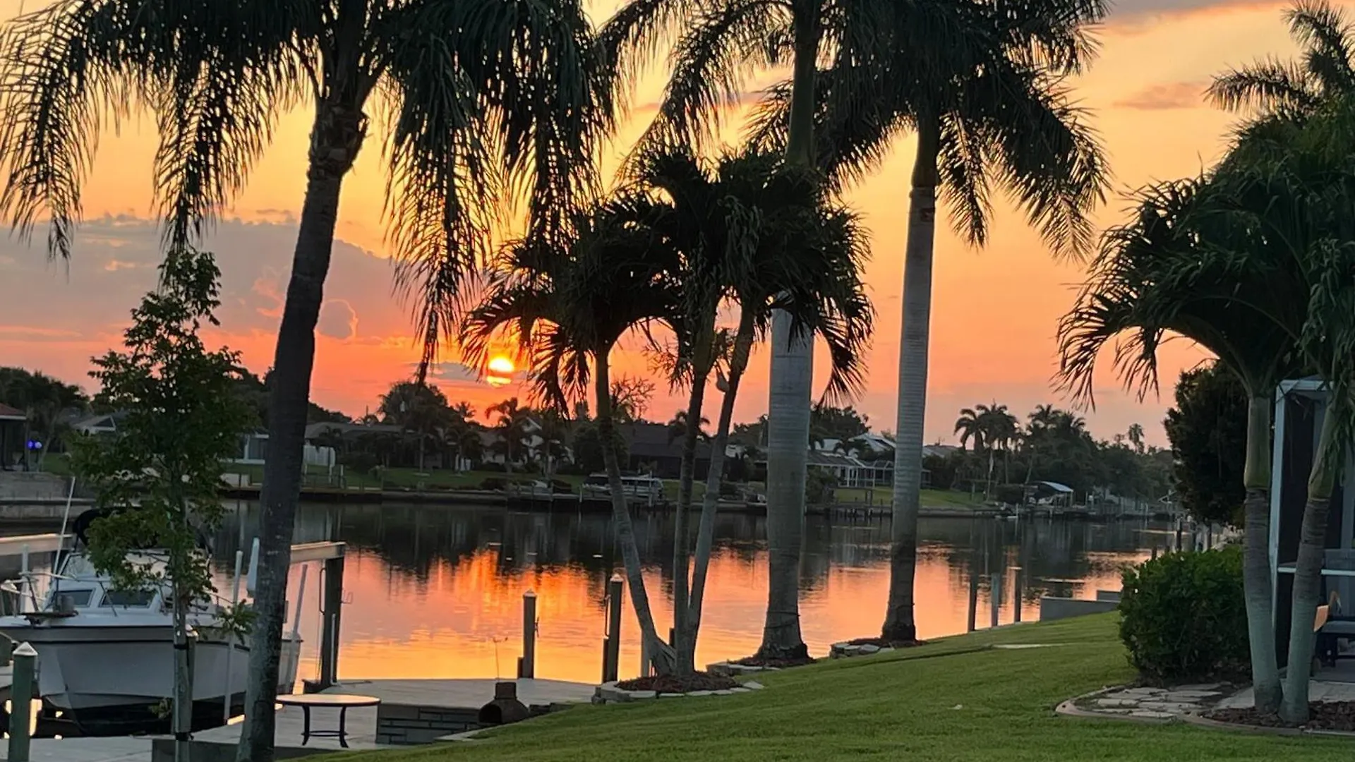 Holiday home Sunrise To Sunset - Gorgeous Villa, Heated Pool And Spa, Bicycle - Del Boca Vista - Roelens *