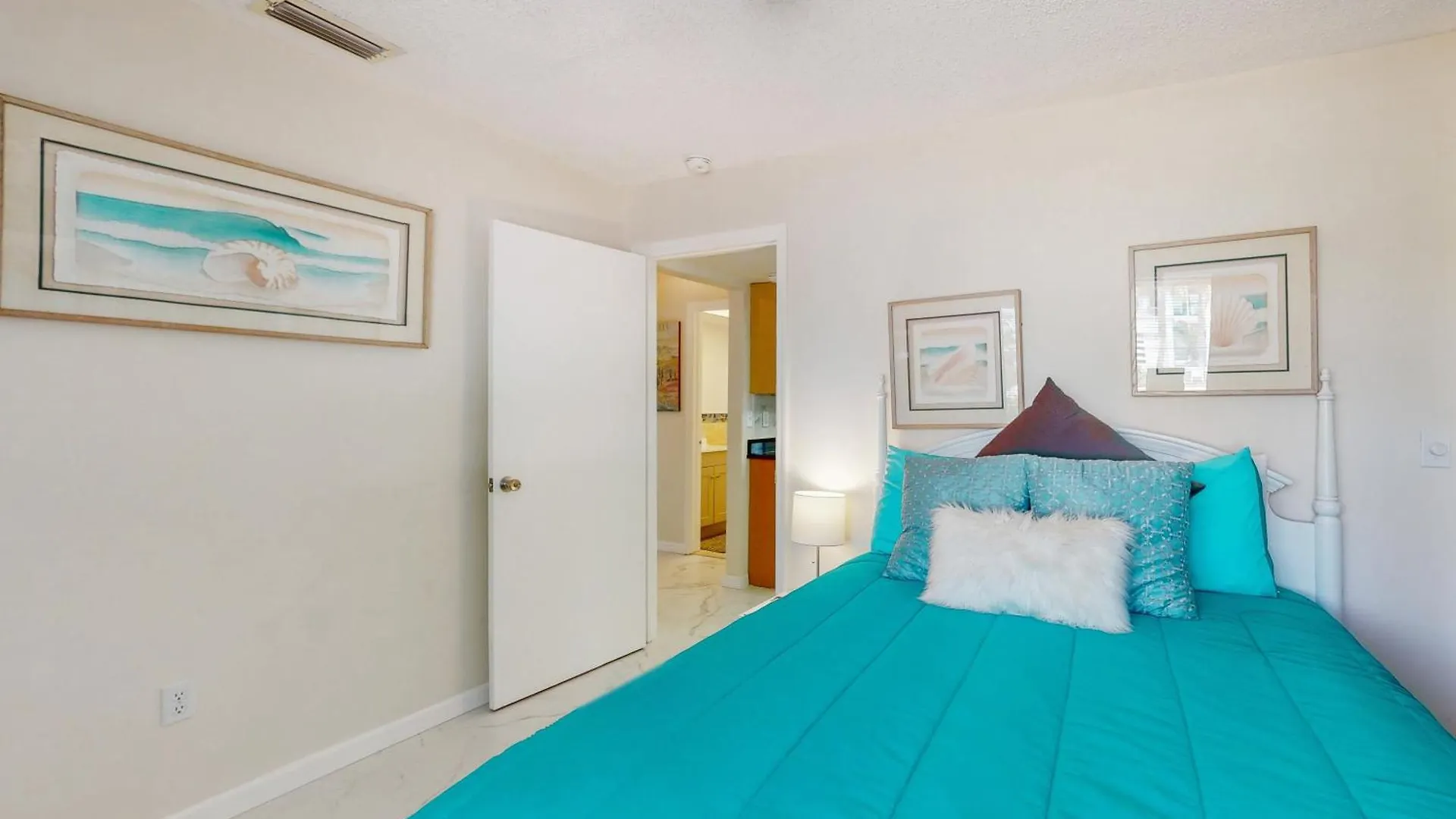 Tropical Fun * Cape Coral