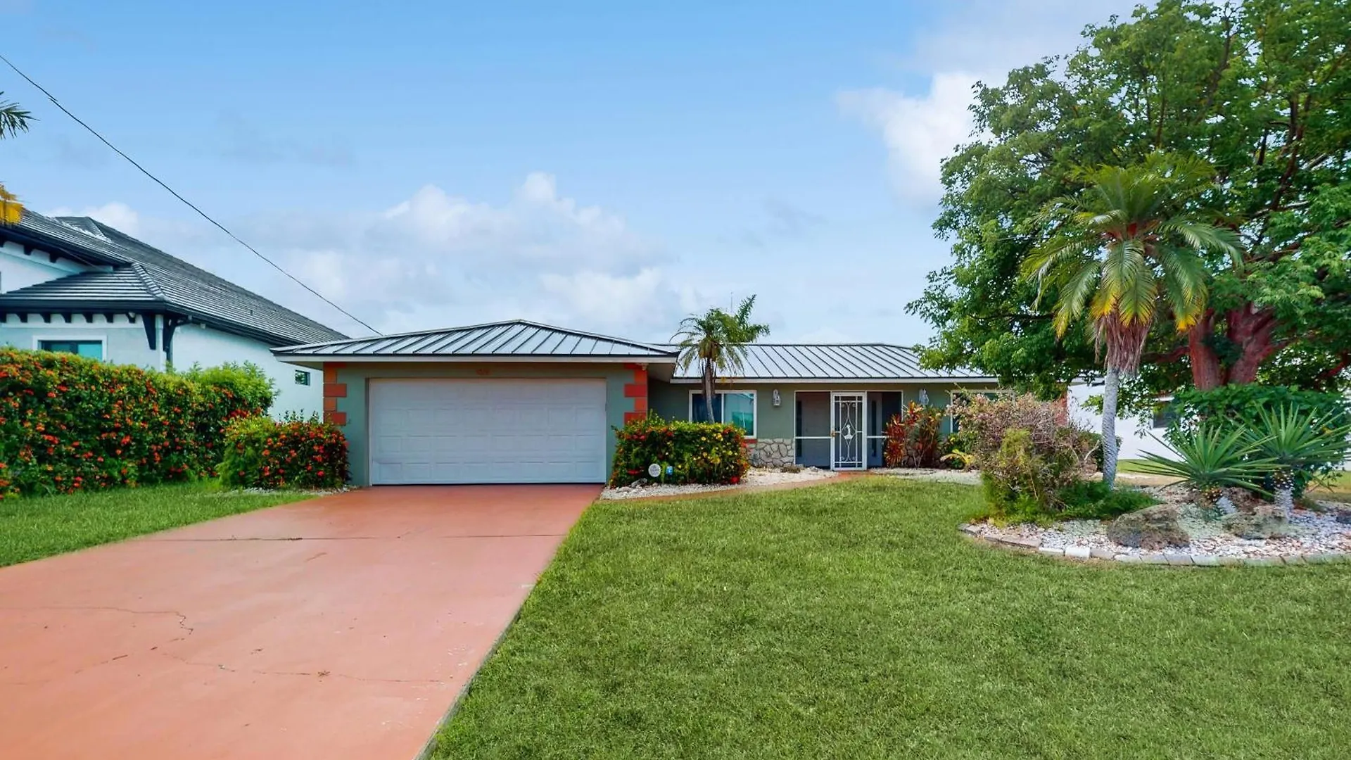 Tropical Fun Cape Coral