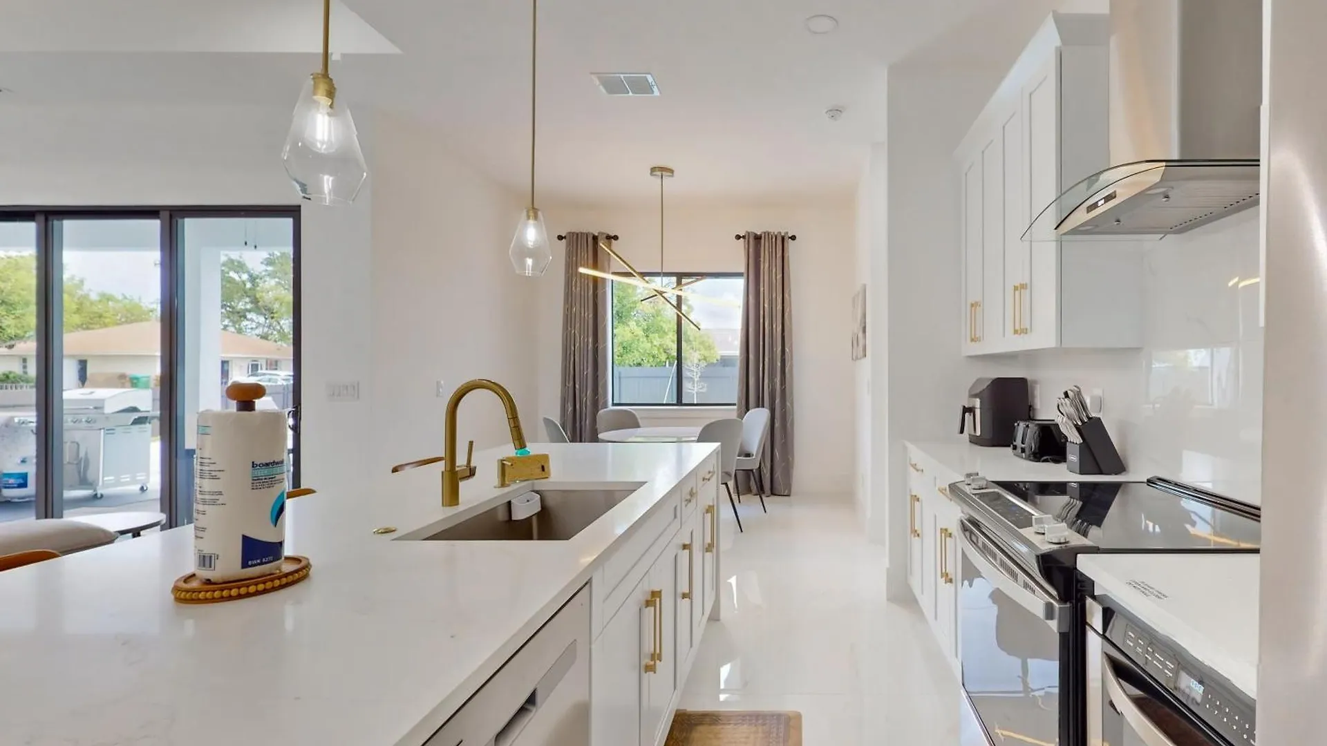 Modern Tropix Holiday home Cape Coral