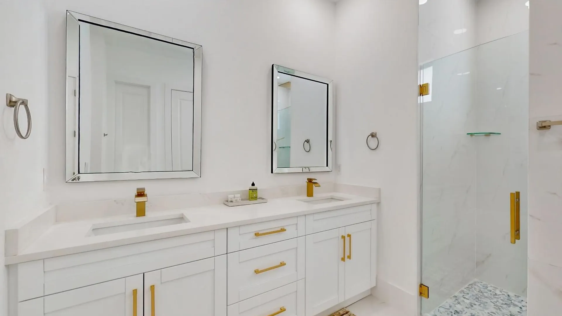 Modern Tropix * Cape Coral