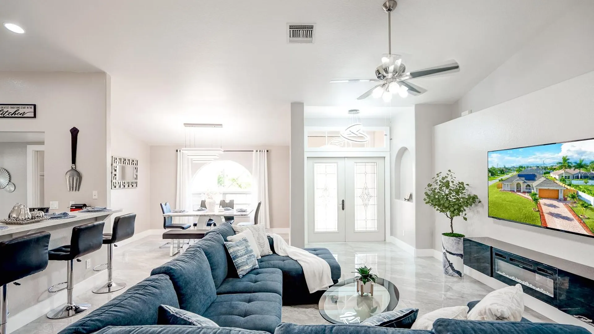 Four Bedrooms Oasis With Heated Pool Private Jacuzzi And Billiards Cape Coral