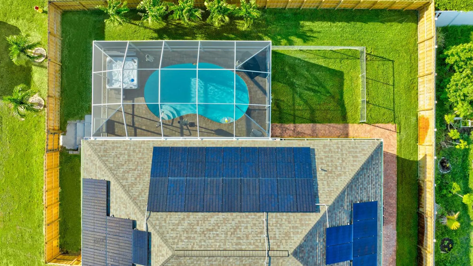 Holiday home Four Bedrooms Oasis With Heated Pool Private Jacuzzi And Billiards
