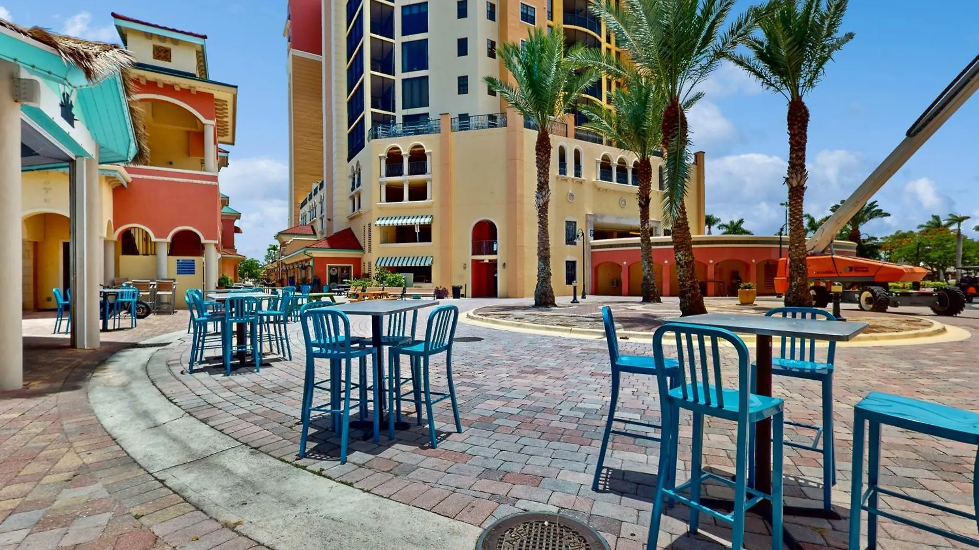 Waterside Wine Club #618 Holiday home Cape Coral