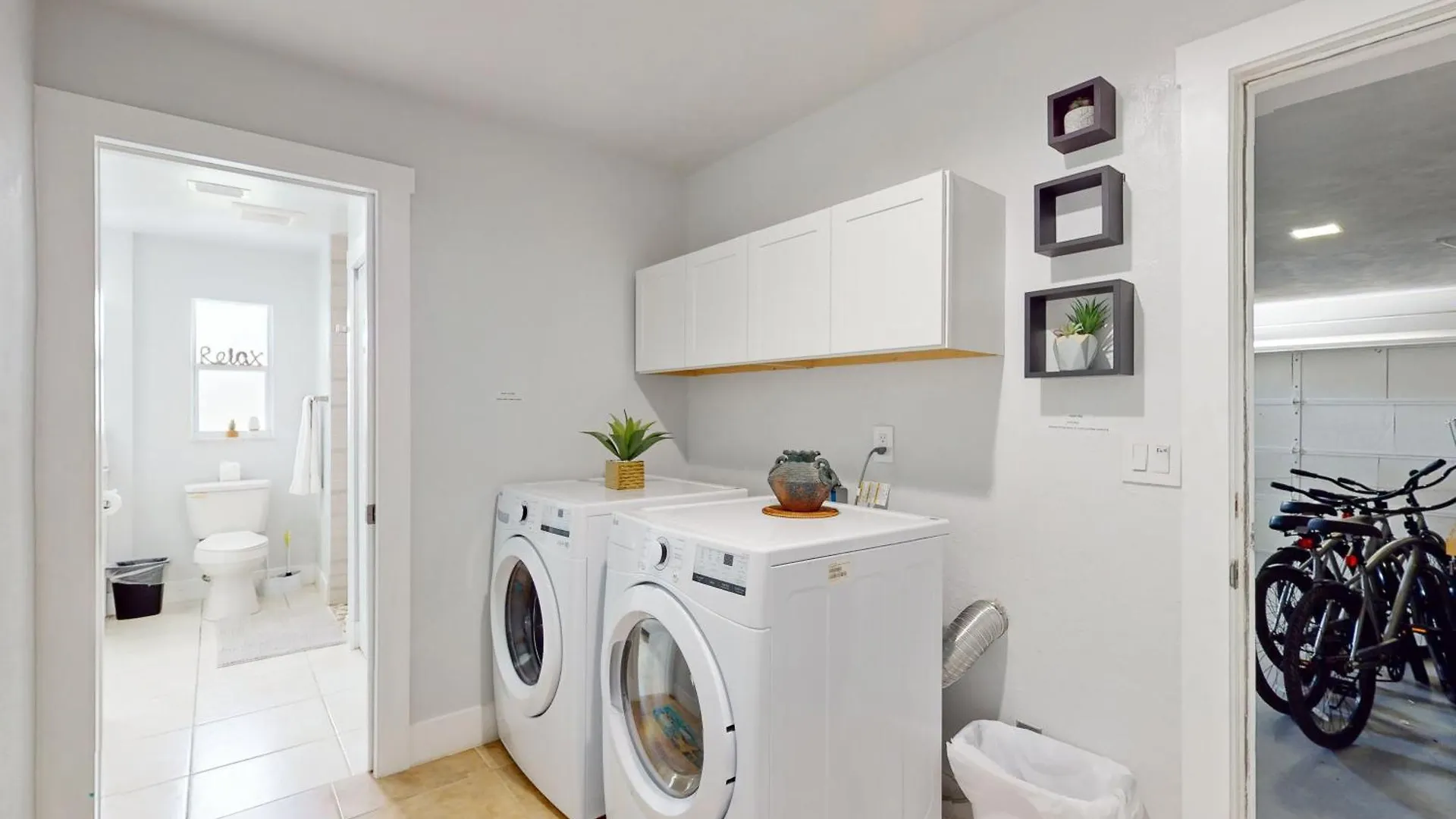 Modern Getaway * Cape Coral
