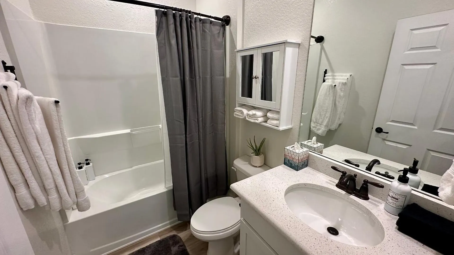 Cape Coral-ft Myers Waterfront Four Bedroom