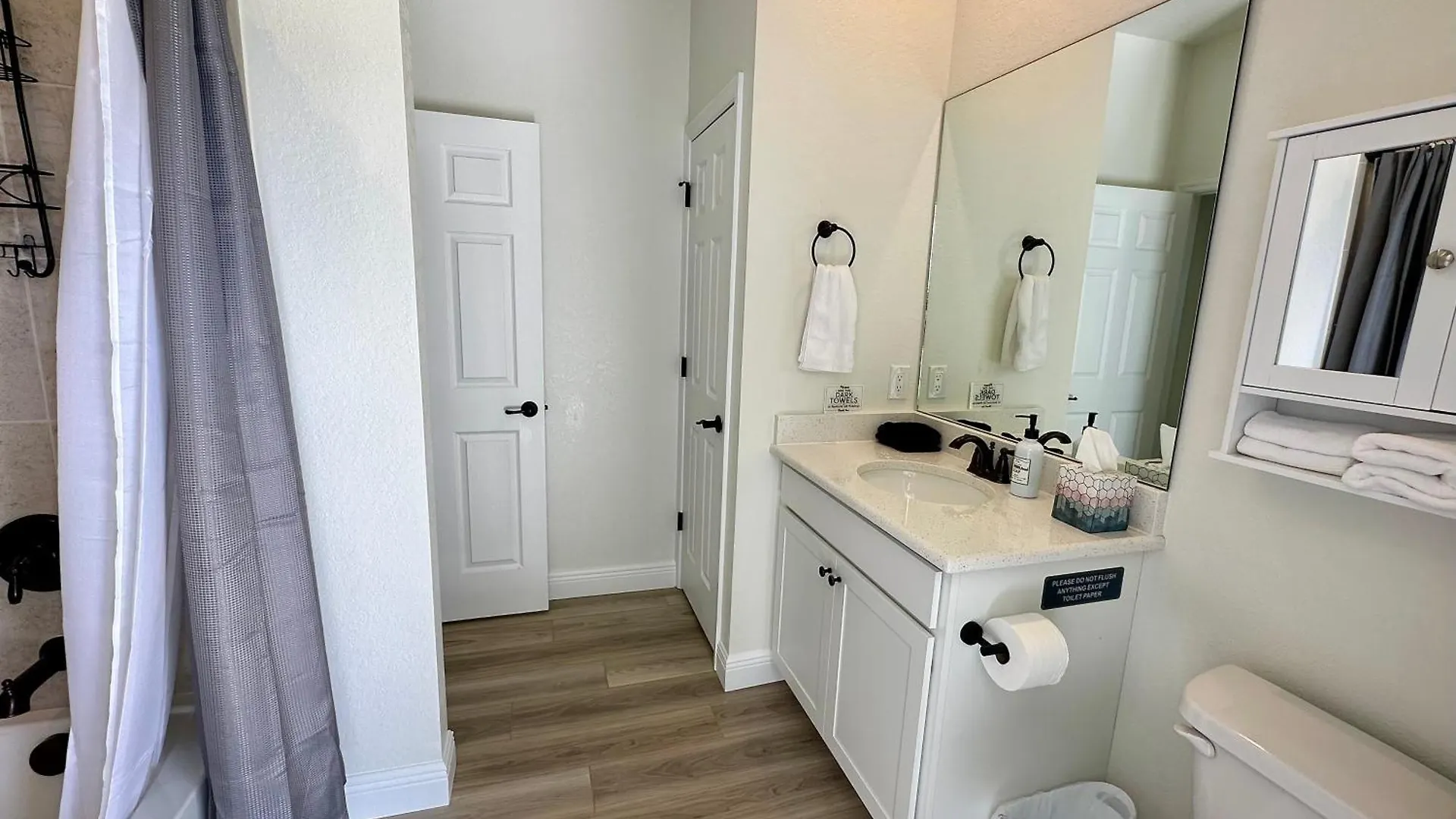 Cape Coral-ft Myers Waterfront Four Bedroom *