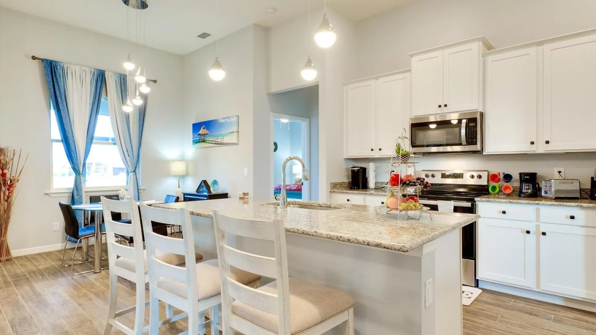 Retreat With Screened-in Patio! Cape Coral
