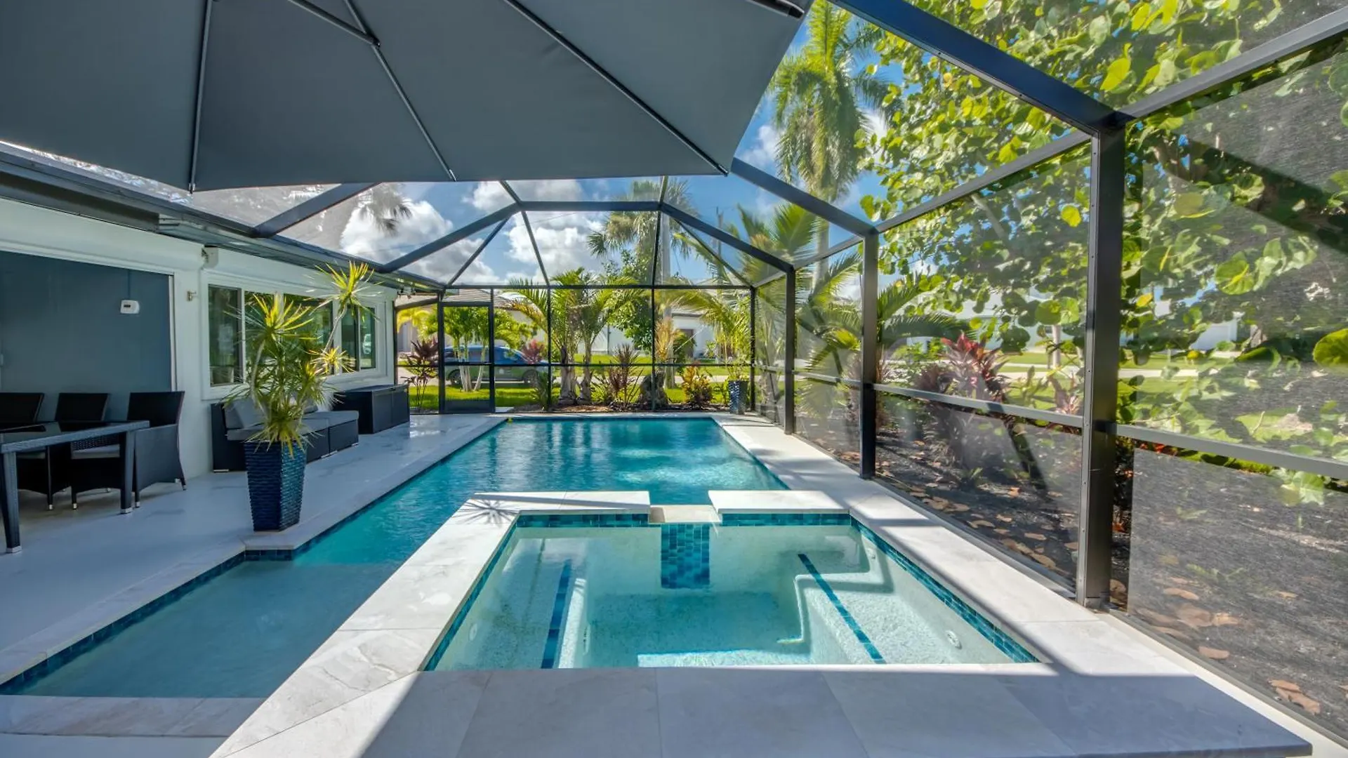 De Vil Cape Coral