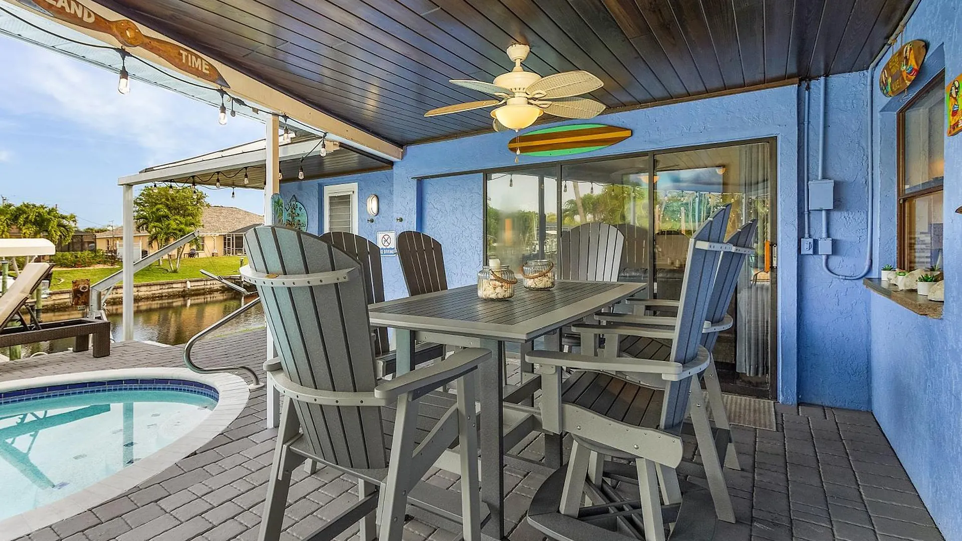 Canal-front Oasis With Dock And Kayaks In Cape Coral! Holiday home