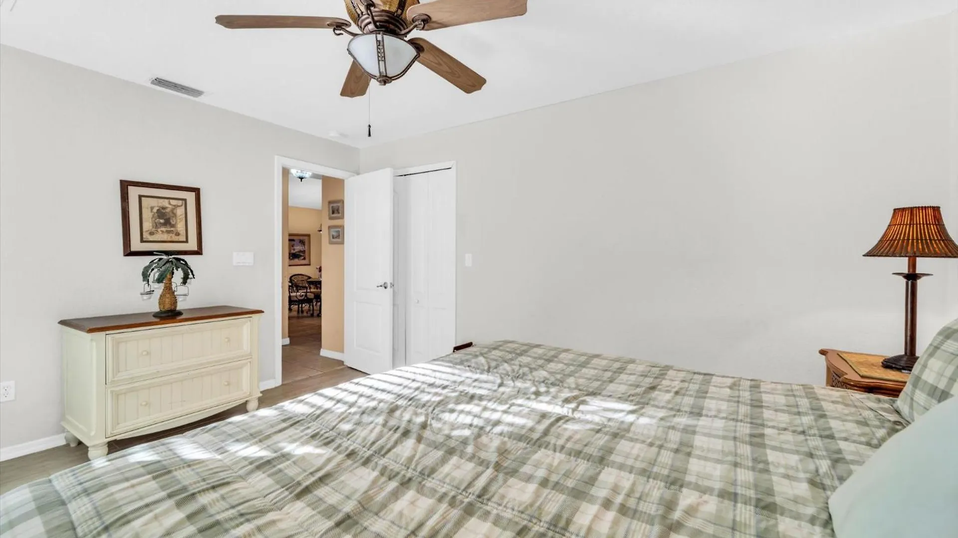 Capricorn Cape Coral